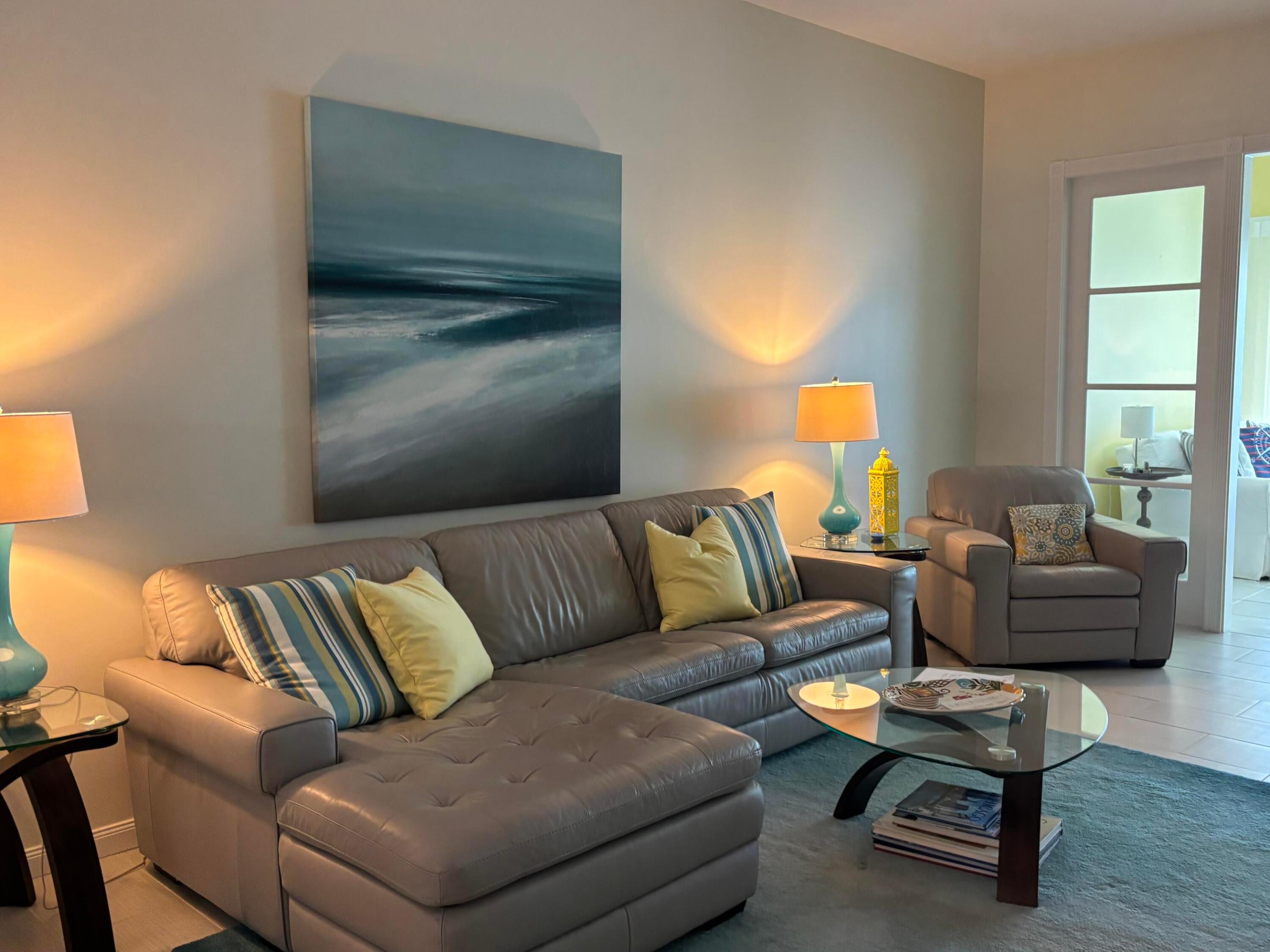 HARBOUR ISLE AT HUTCHINSON ISLAND - Residential Lease