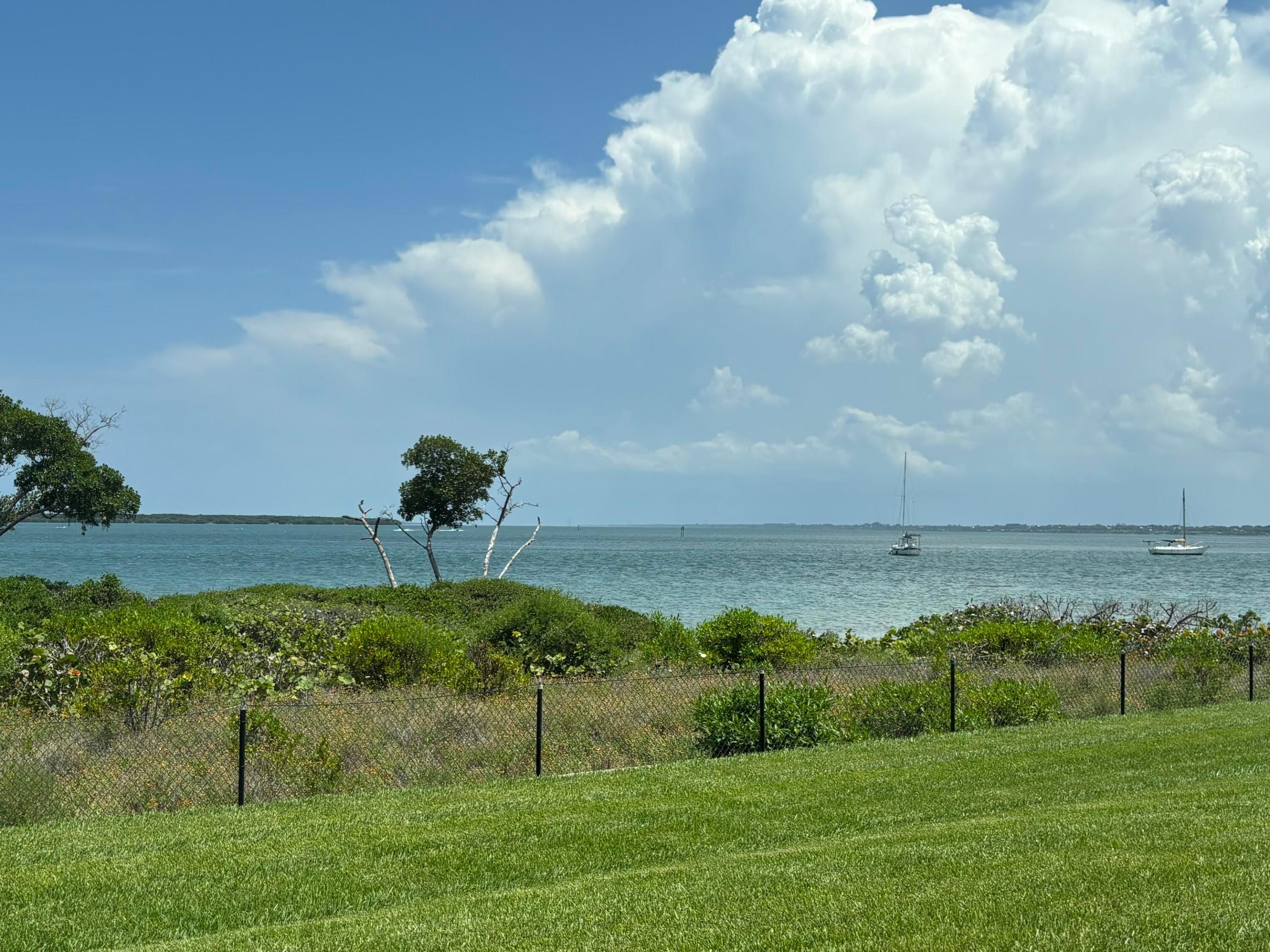 HARBOUR ISLE AT HUTCHINSON ISLAND - Residential Lease