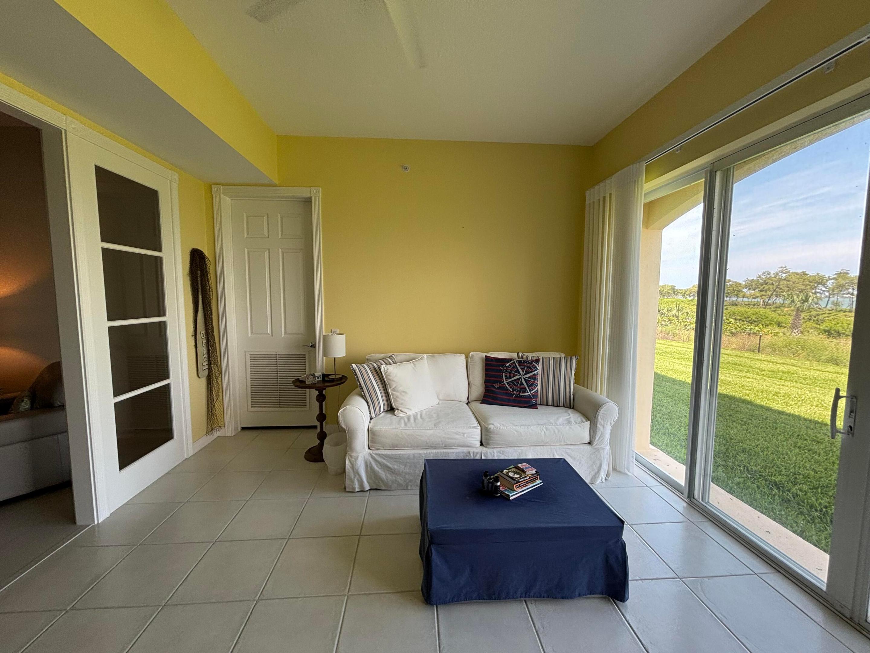 HARBOUR ISLE AT HUTCHINSON ISLAND - Residential Lease