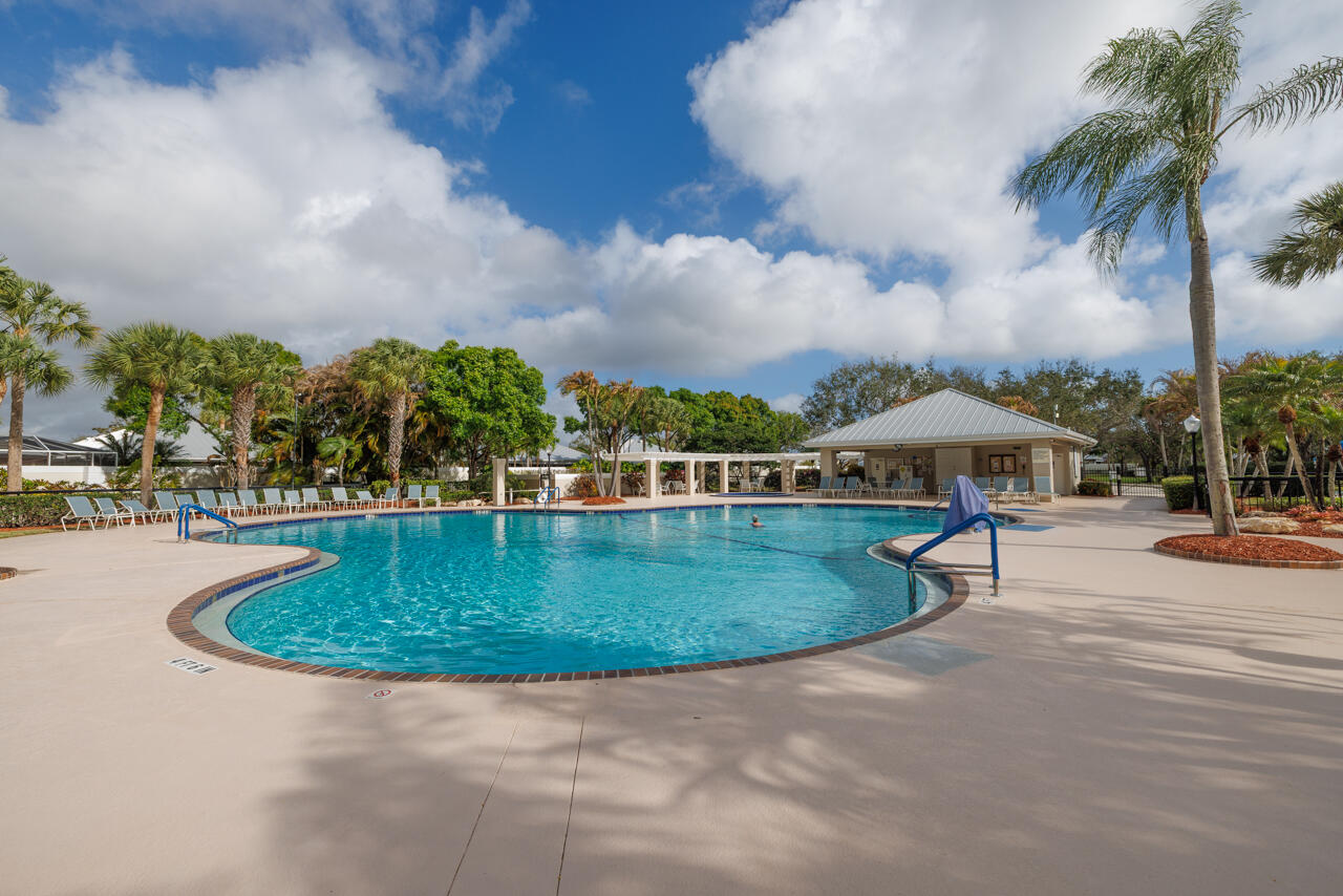 THE MEADOWS AT MARTIN DOWNS - Residential Lease