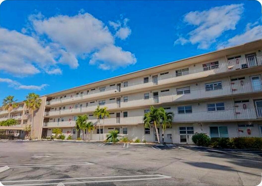 Investor Special in a prime Boynton Beach location. Offered in original, unrenovated condition, this 2BR/2BA condo in the desirable 55+ Village Royale Greendale community is a blank canvas with strong value-add potential. Bright, functional layout with tile floors, a walk-in closet, and an enclosed Florida room. Sold as-is. Resort-style amenities: pools, clubhouse, fitness center, tennis, and pickleball. Less than a mile to the beach and close to shopping, I-95, and Tri-Rail. Perfect for investors or renovators