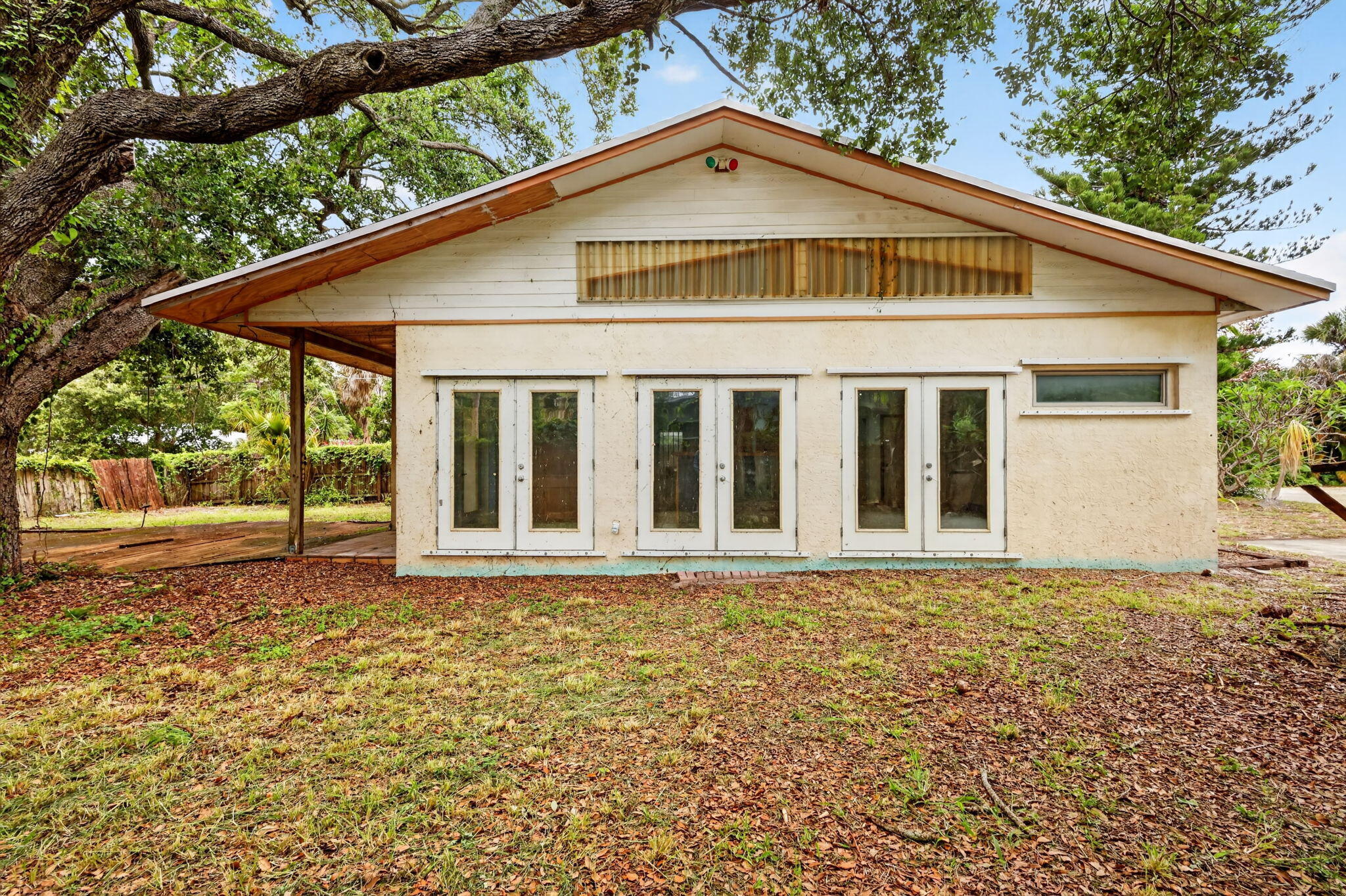 RIVER TERRACE - Residential