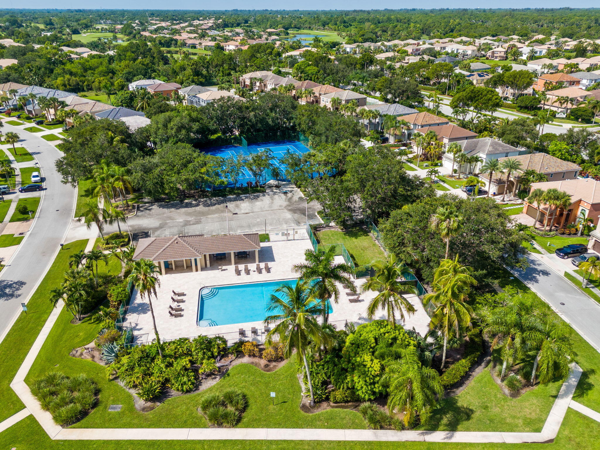 SARATOGA AT ROYAL PALM 1 - Residential