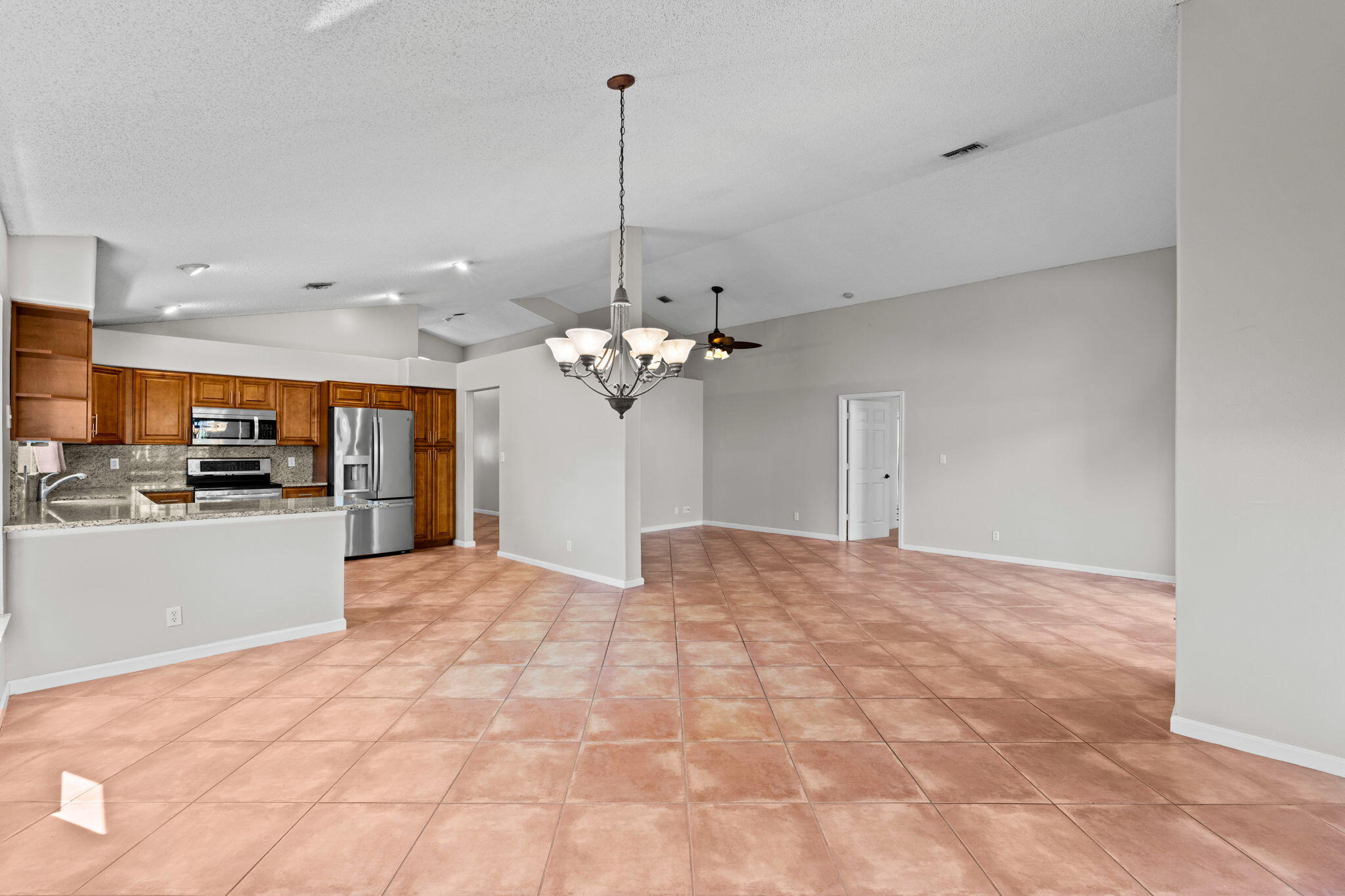 SARATOGA AT ROYAL PALM 1 - Residential