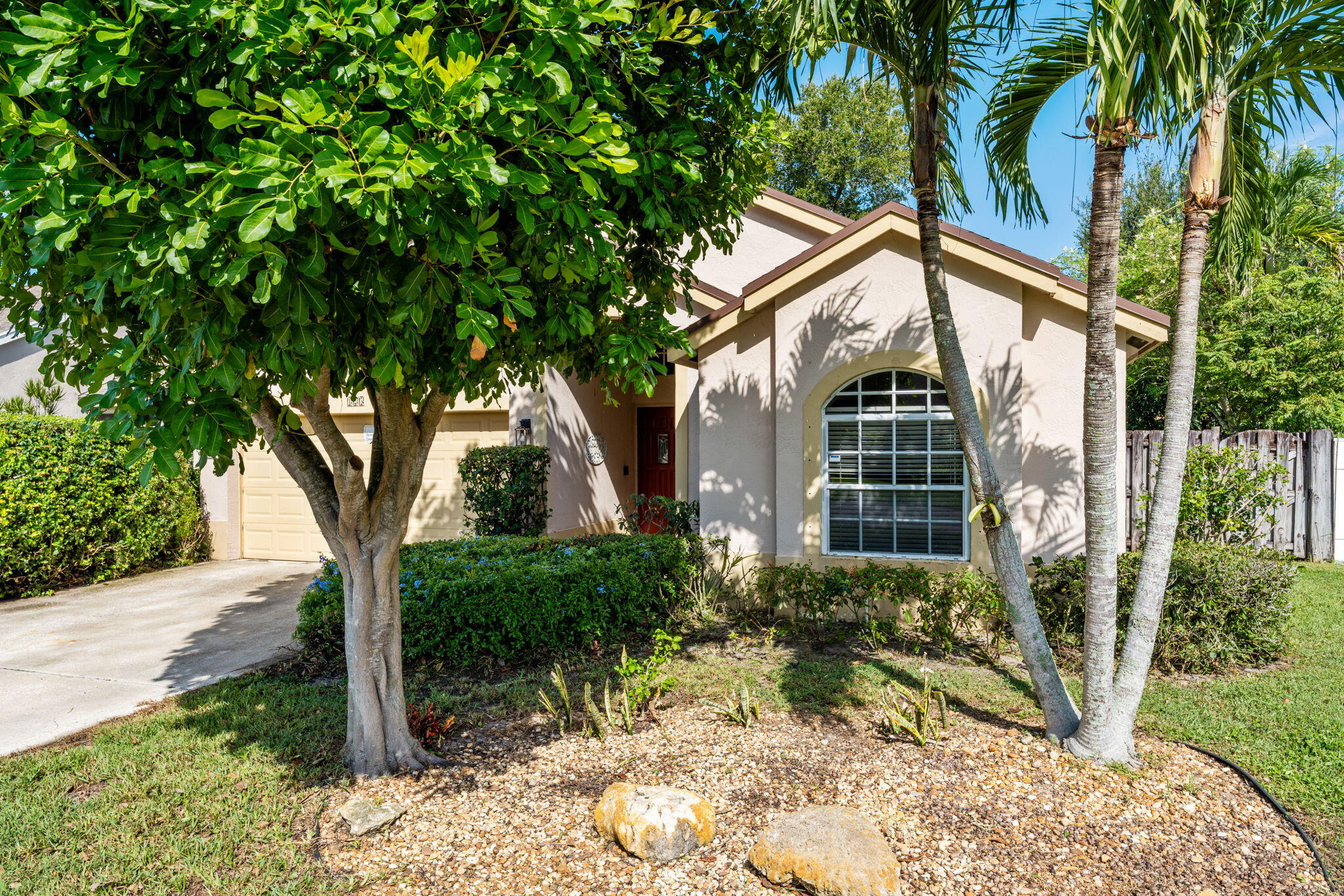 SARATOGA AT ROYAL PALM 1 - Residential