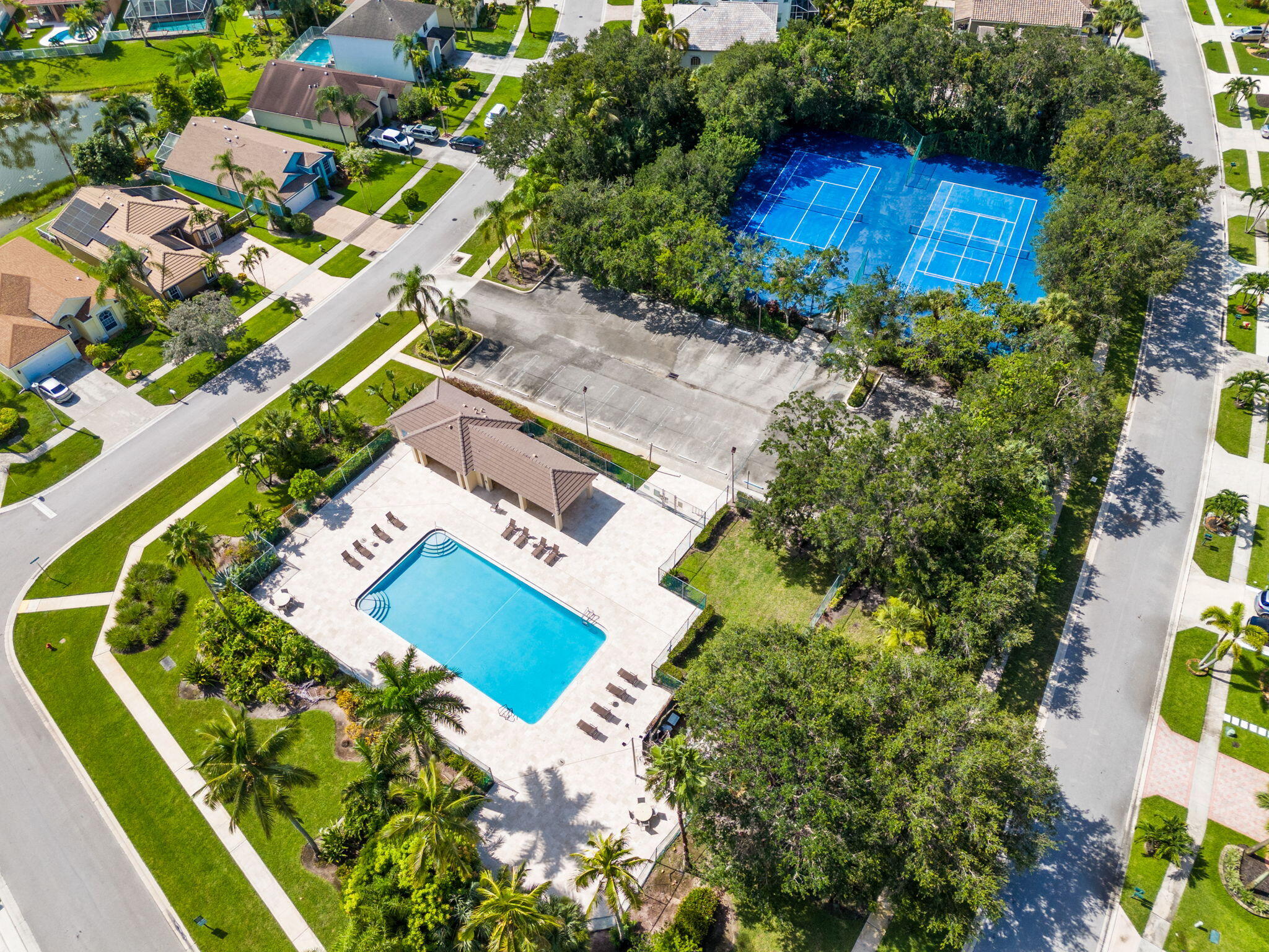 SARATOGA AT ROYAL PALM 1 - Residential