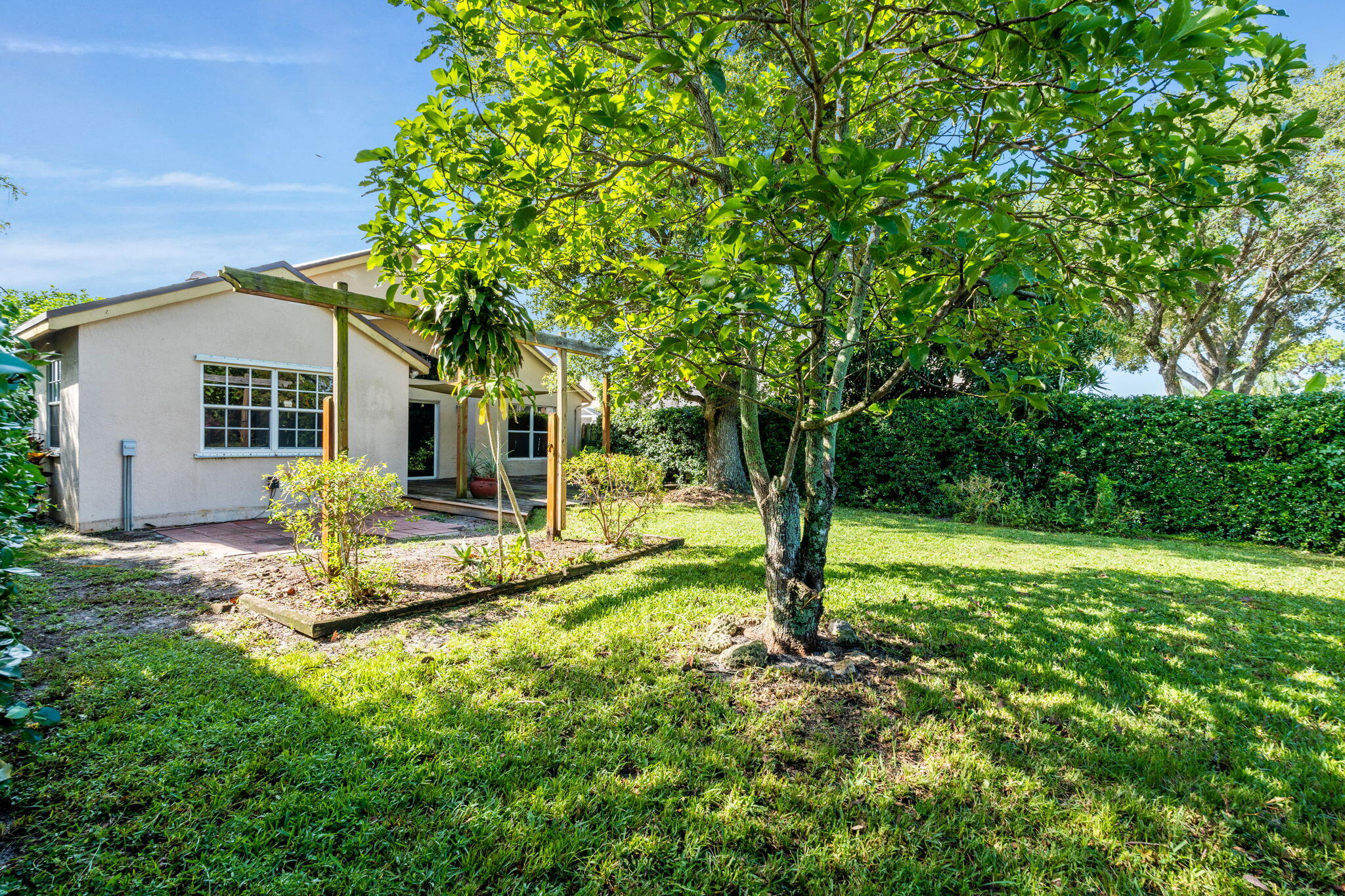 SARATOGA AT ROYAL PALM 1 - Residential
