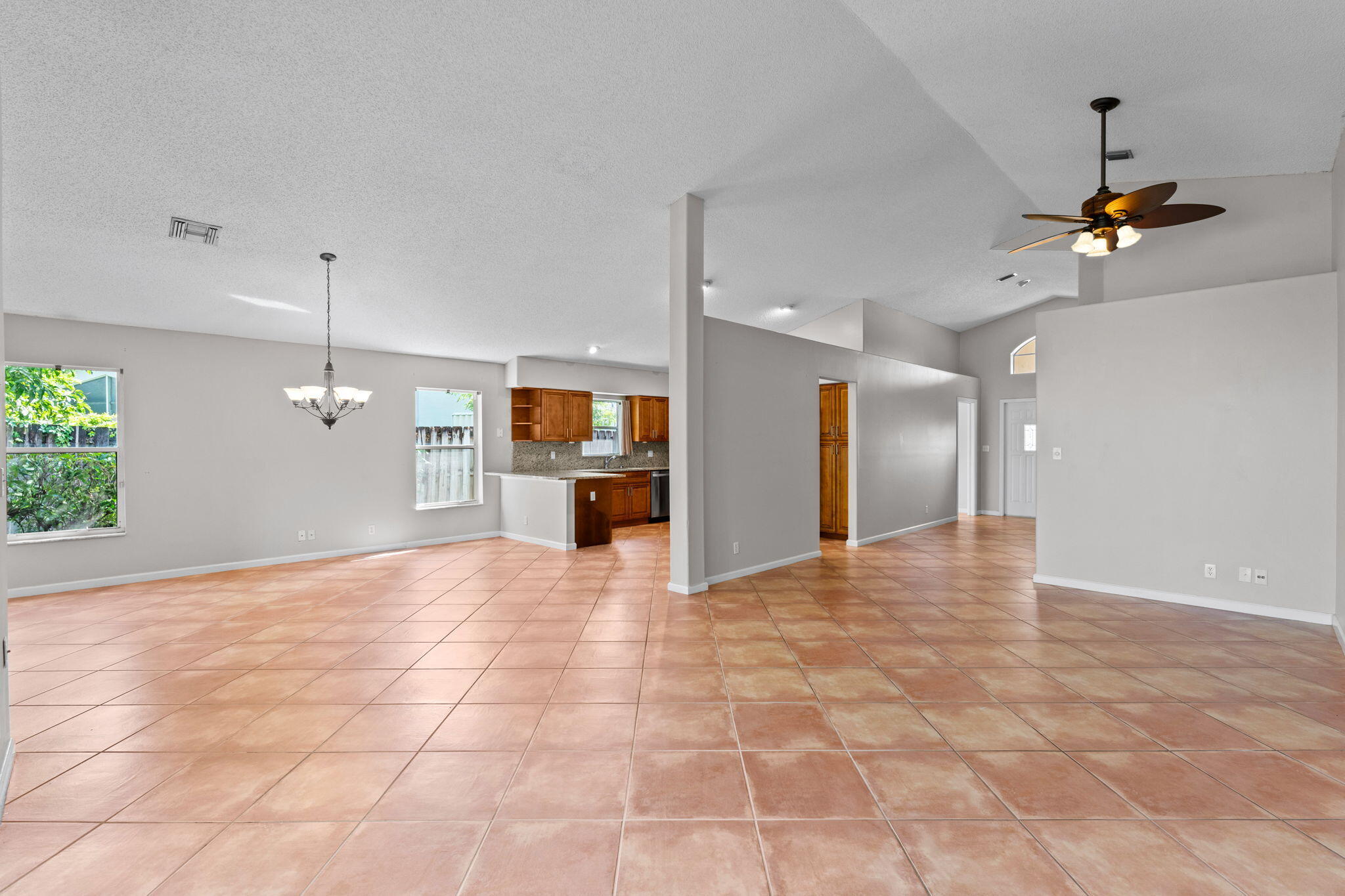 SARATOGA AT ROYAL PALM 1 - Residential