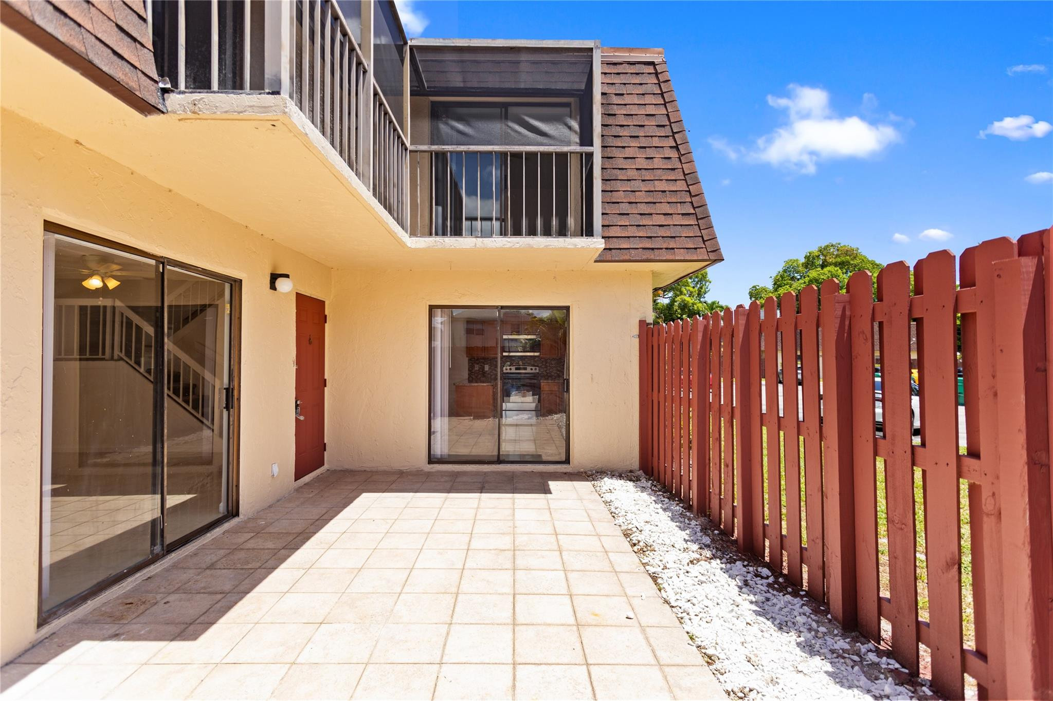 VILLAS AT WOODLAND GREENS - Residential