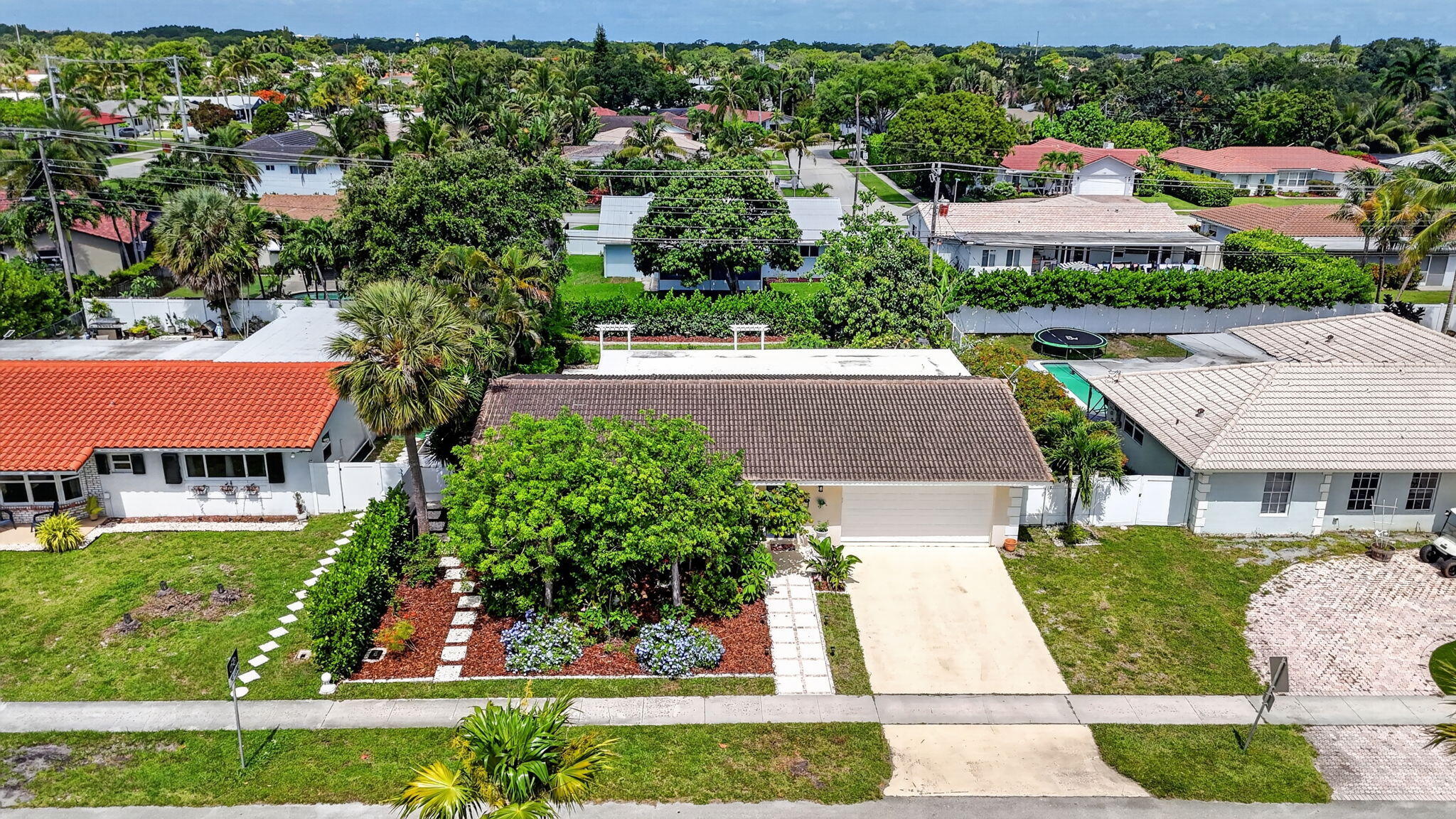 BOCA RATON SQUARE - Residential