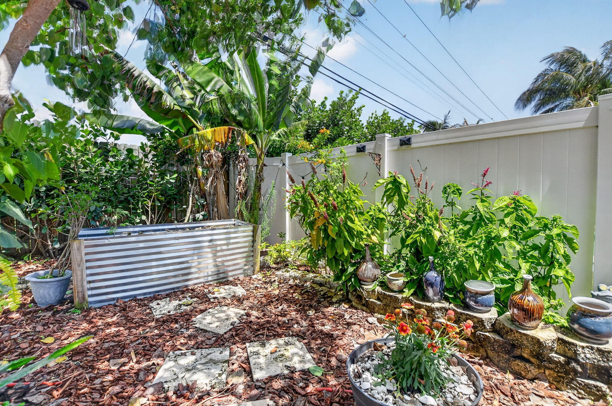 BOCA RATON SQUARE - Residential