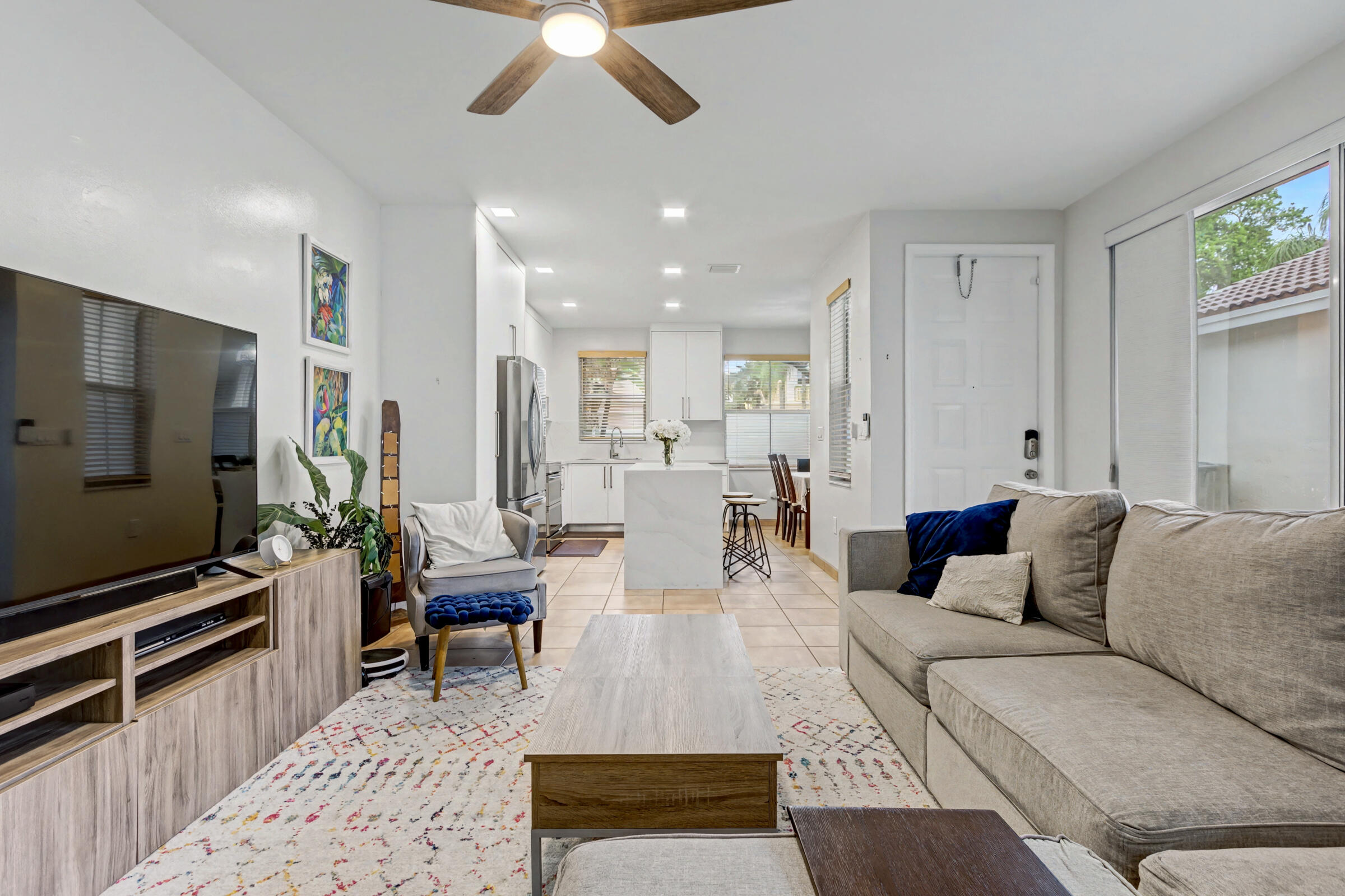WEST LAKE VILLAGE PLAT - Residential Lease