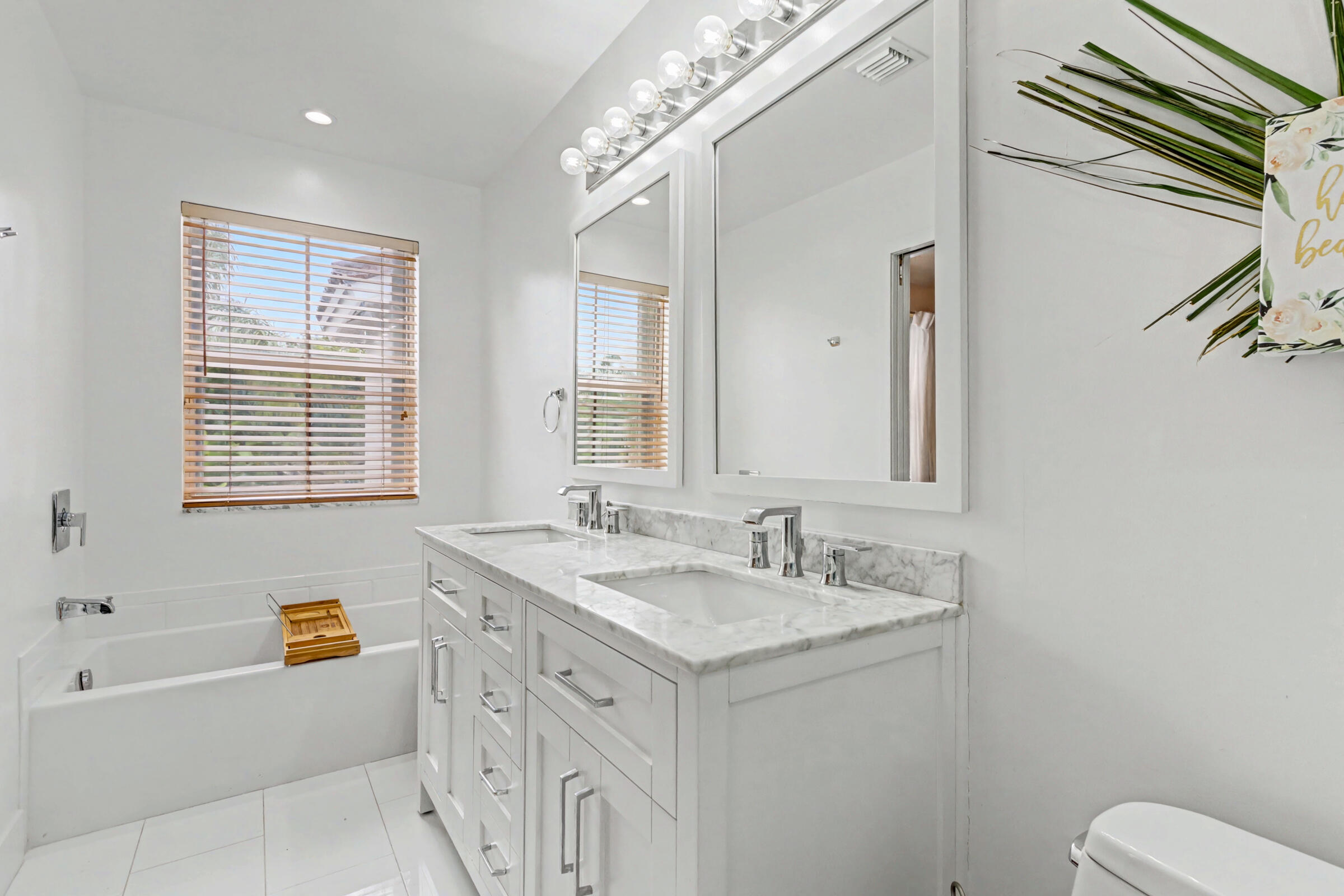 WEST LAKE VILLAGE PLAT - Residential Lease