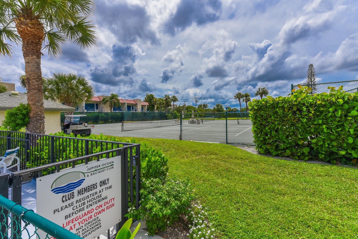 Jupiter Ocean & Racquet Club - Residential