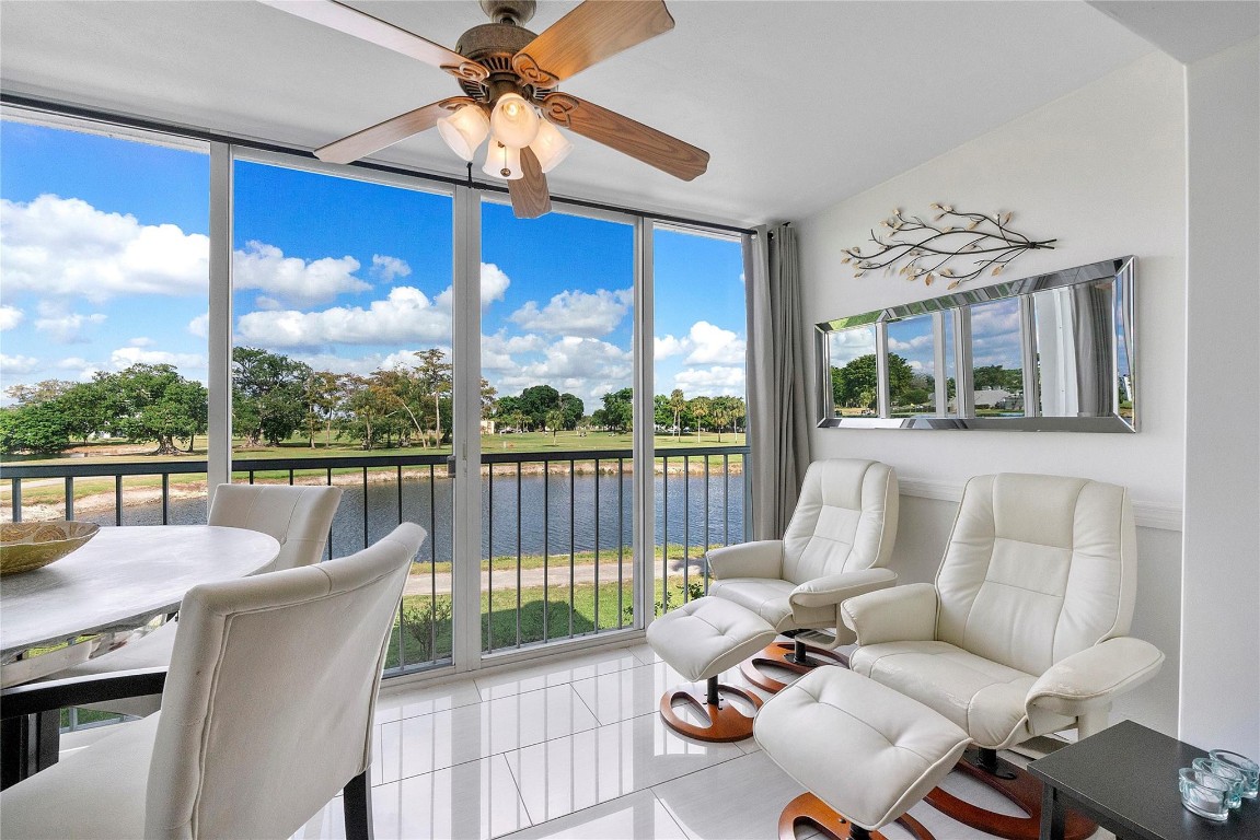 ORIOLE GOLF & TENNIS CLUB - Residential