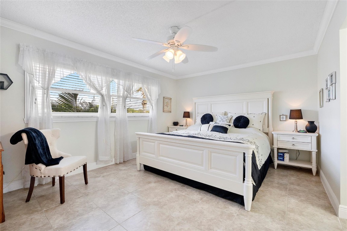 ORIOLE GOLF & TENNIS CLUB - Residential