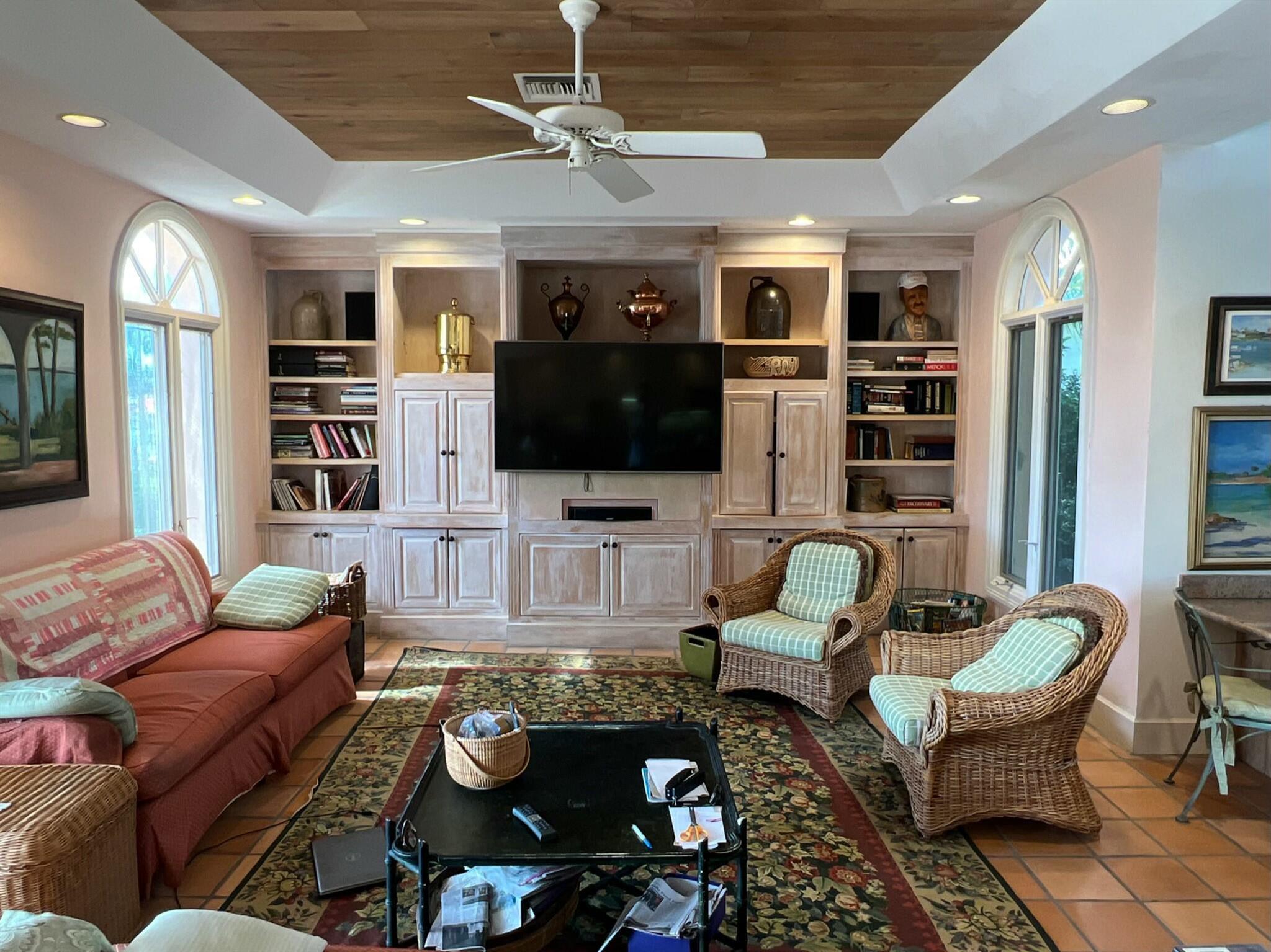 BAY HARBOR - Residential