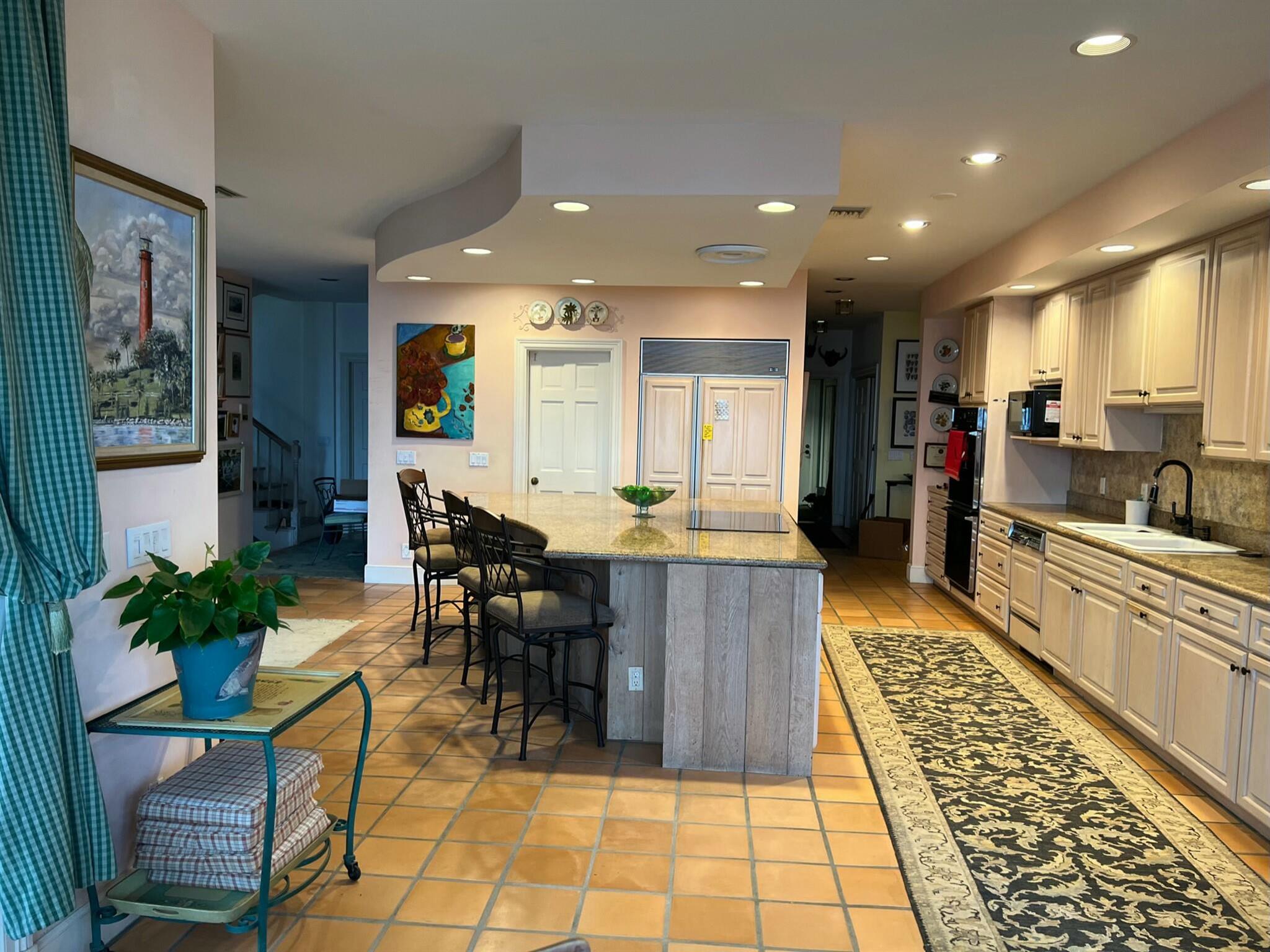 BAY HARBOR - Residential