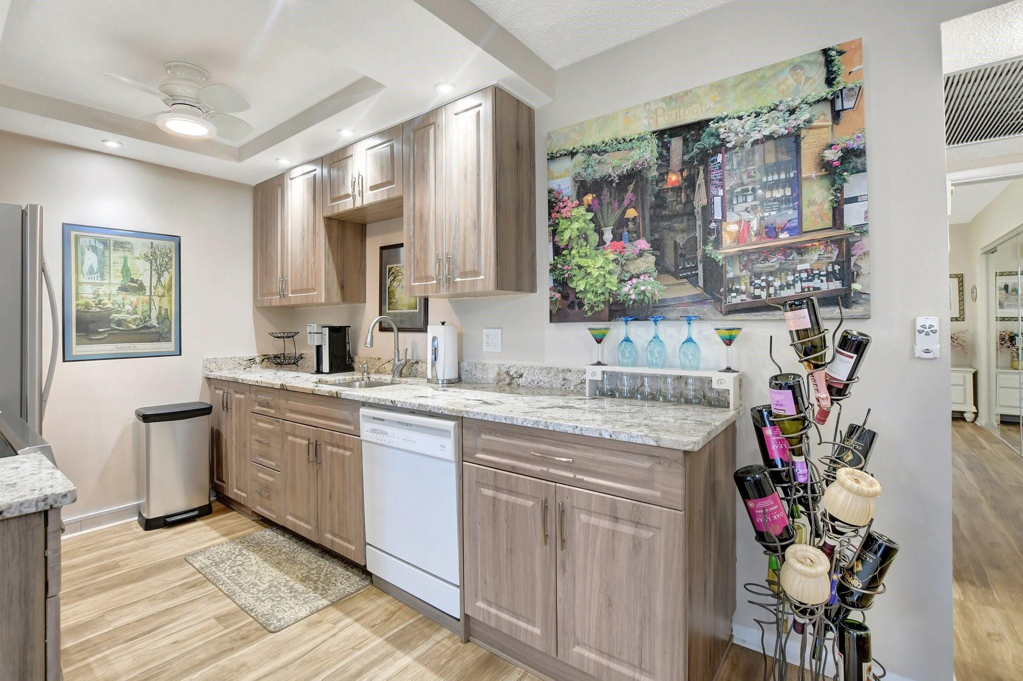 CAMBRIDGE G CONDO - Residential