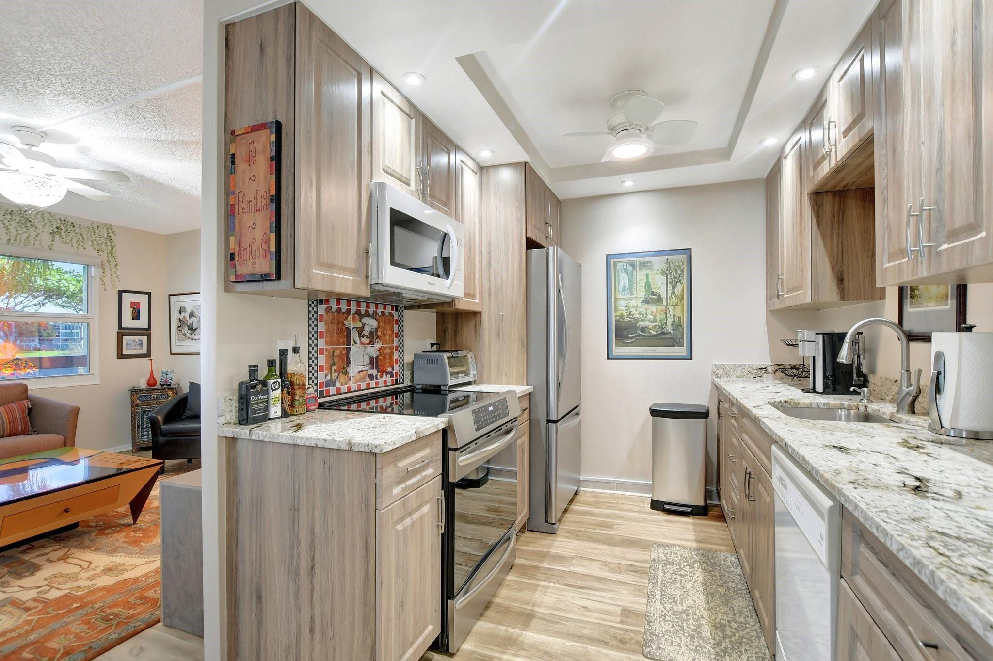 CAMBRIDGE G CONDO - Residential