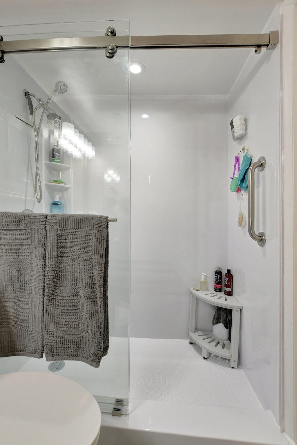 CAMBRIDGE G CONDO - Residential