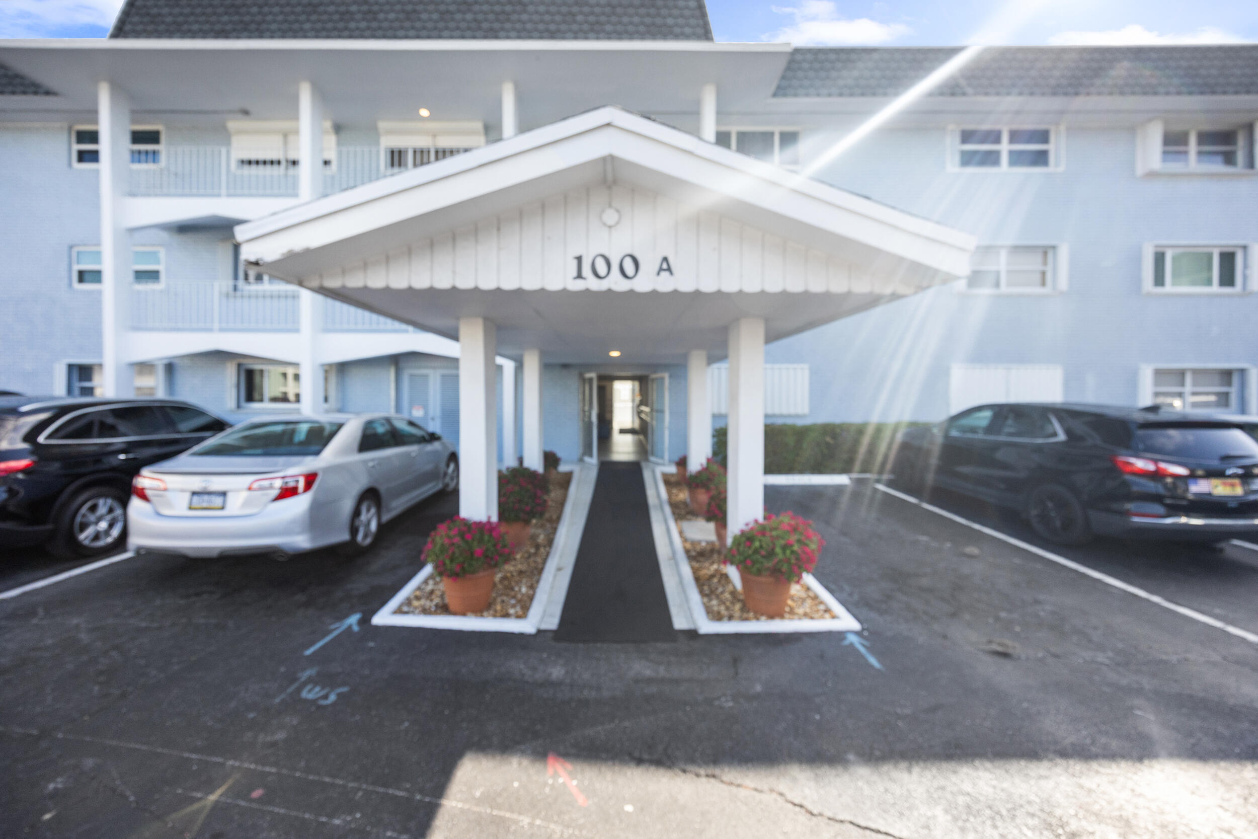 SHORE CLUB APTS A INC - Residential