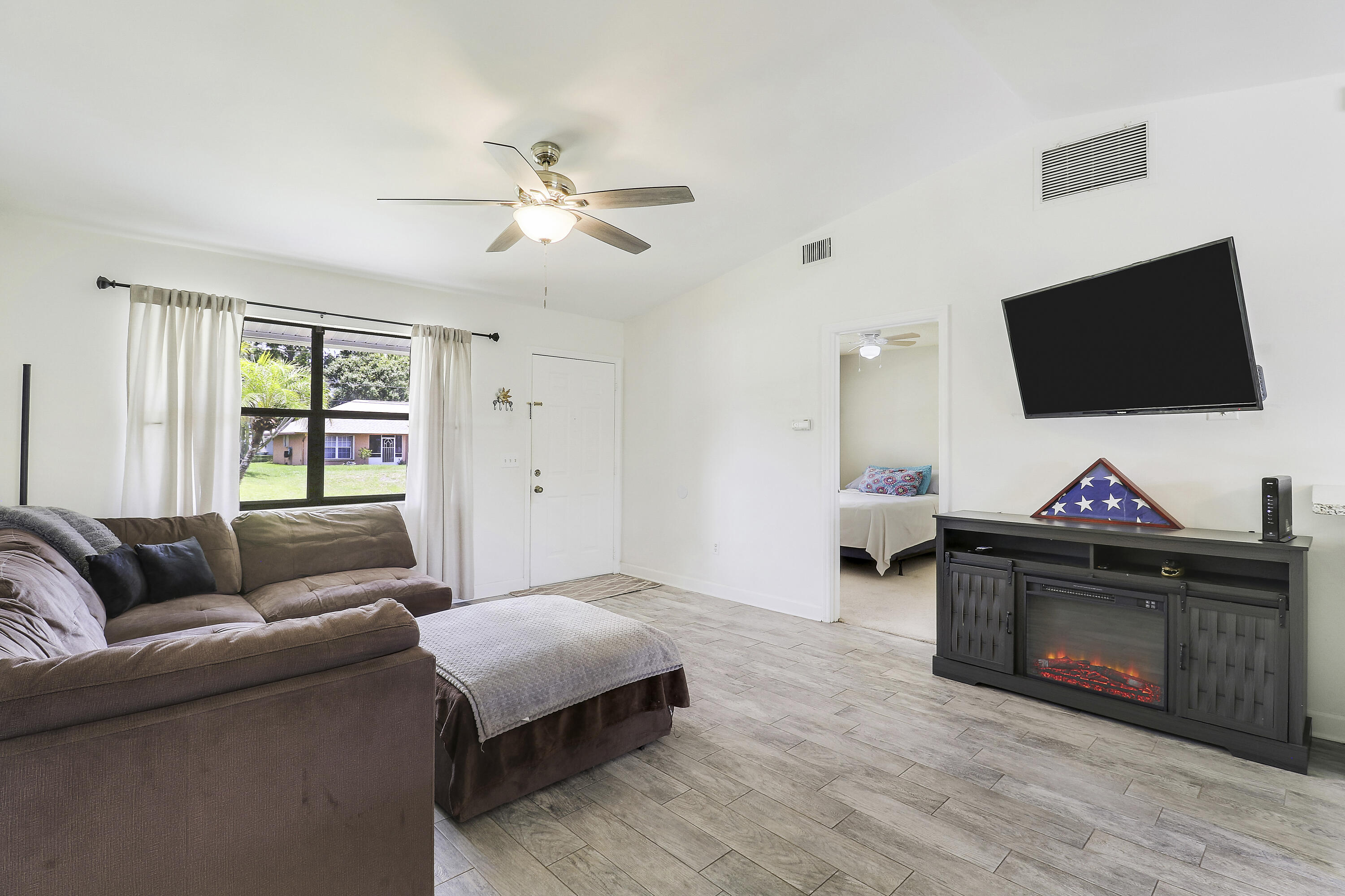 PORT ST LUCIE SECTION 14 - Residential
