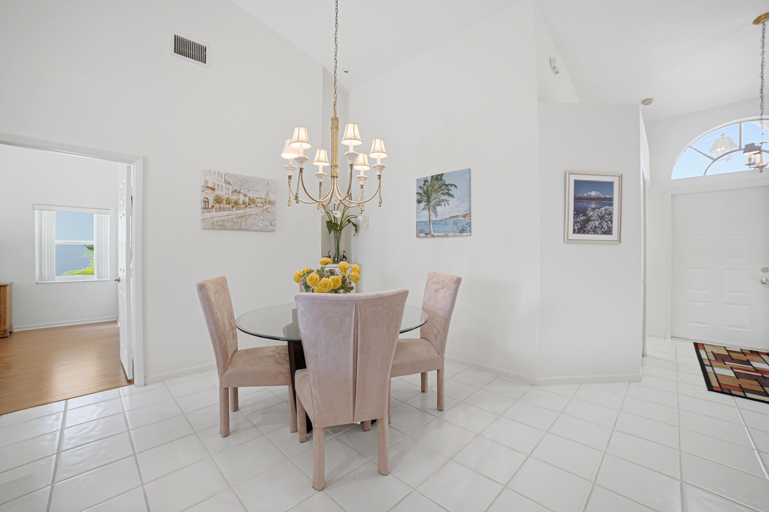 Valencia Shores - Residential
