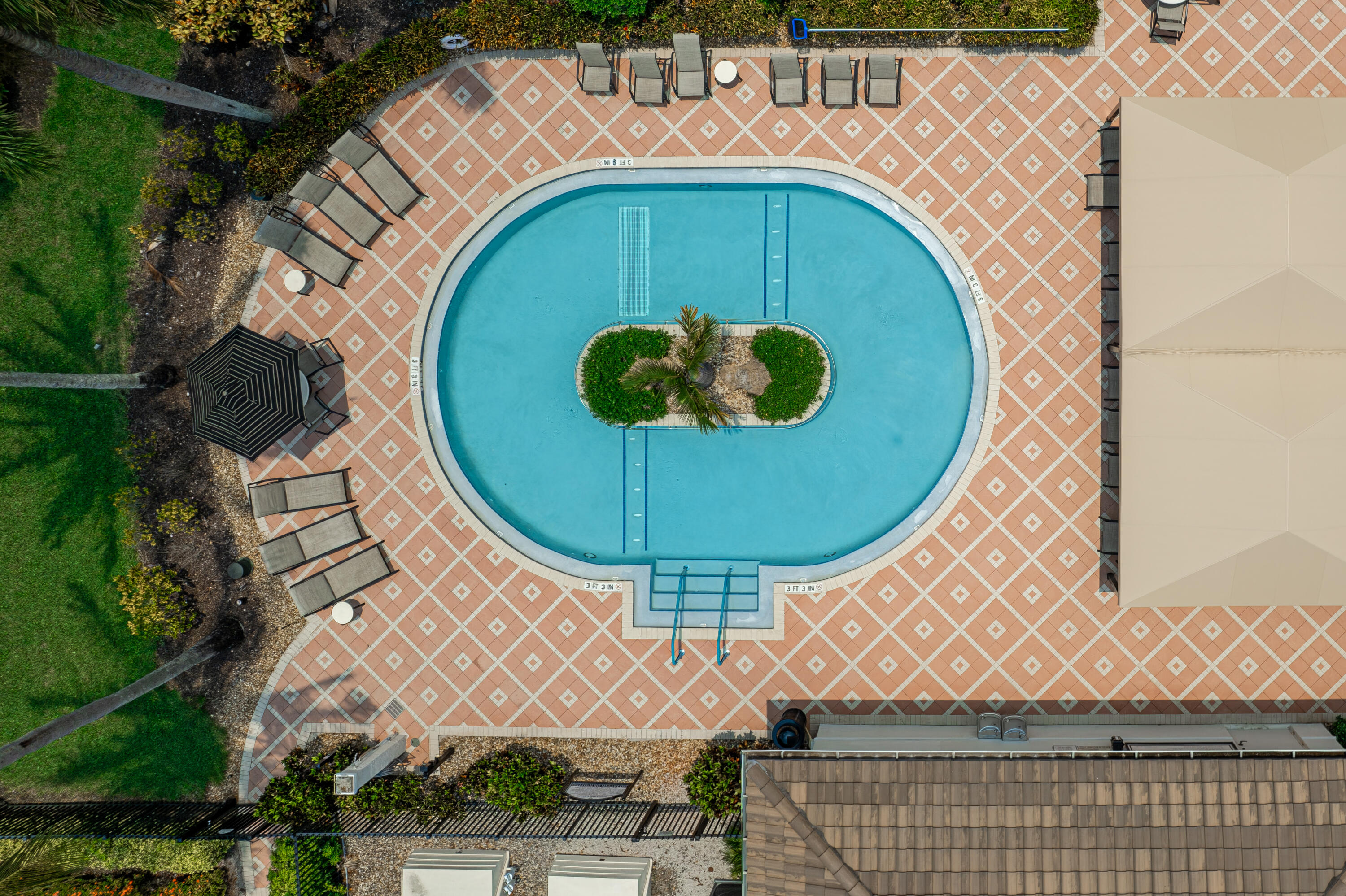 Valencia Shores - Residential