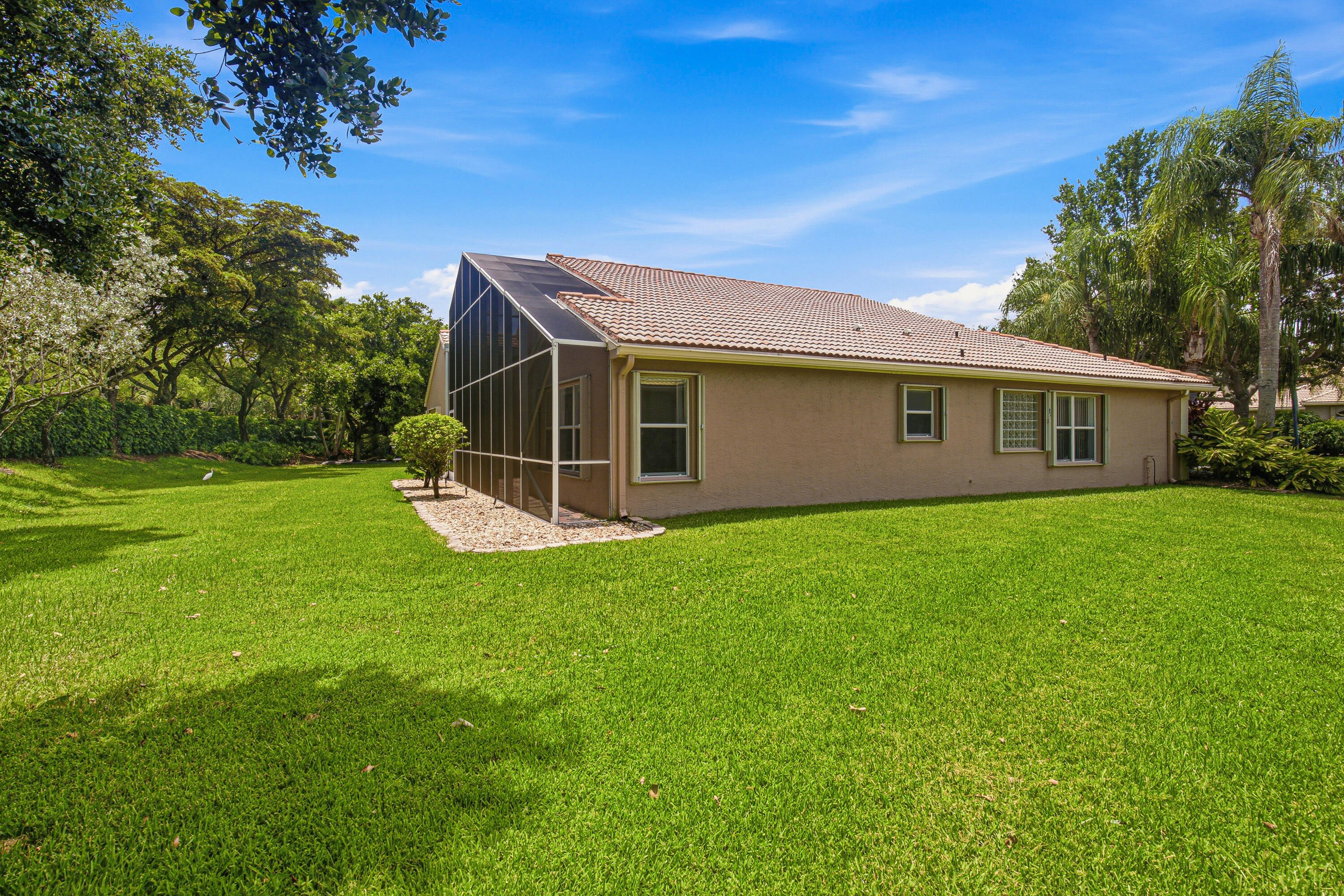 Valencia Shores - Residential