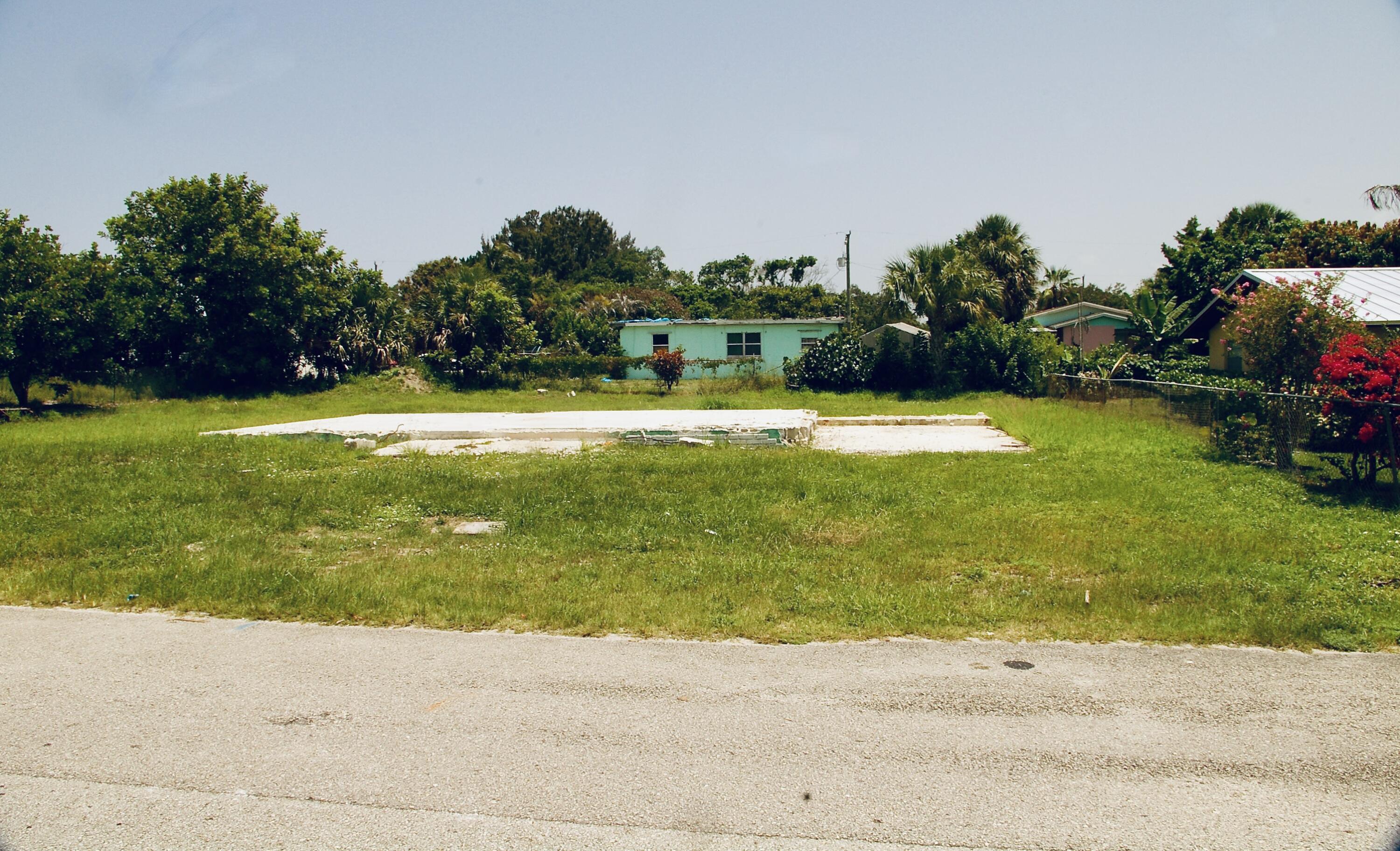 OLYMPIA - Land