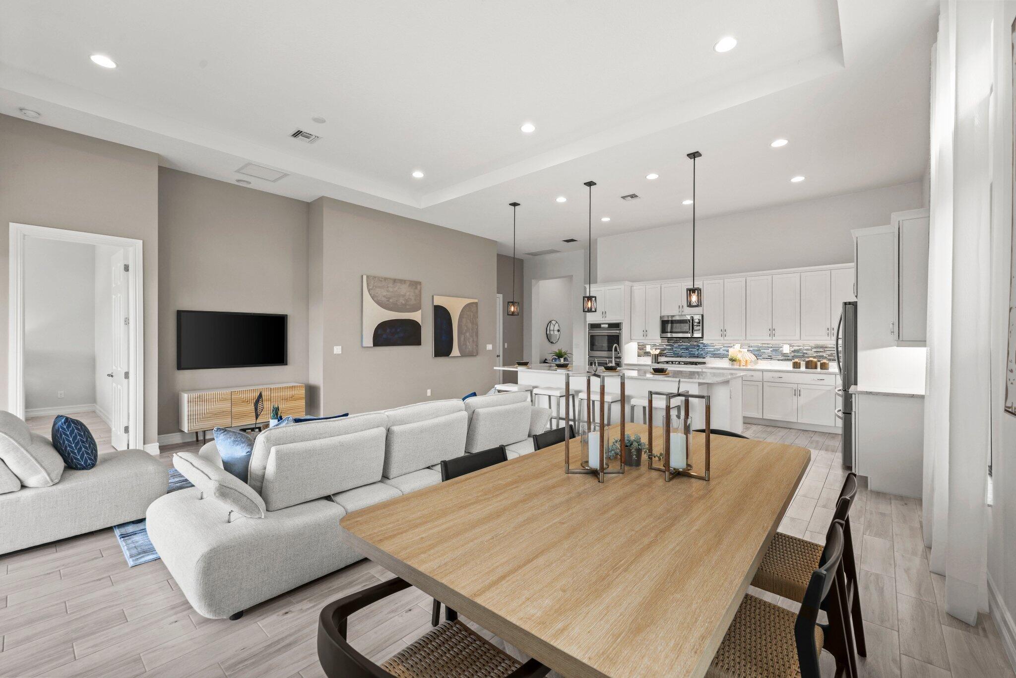 PARKLAND ROYALE - Residential