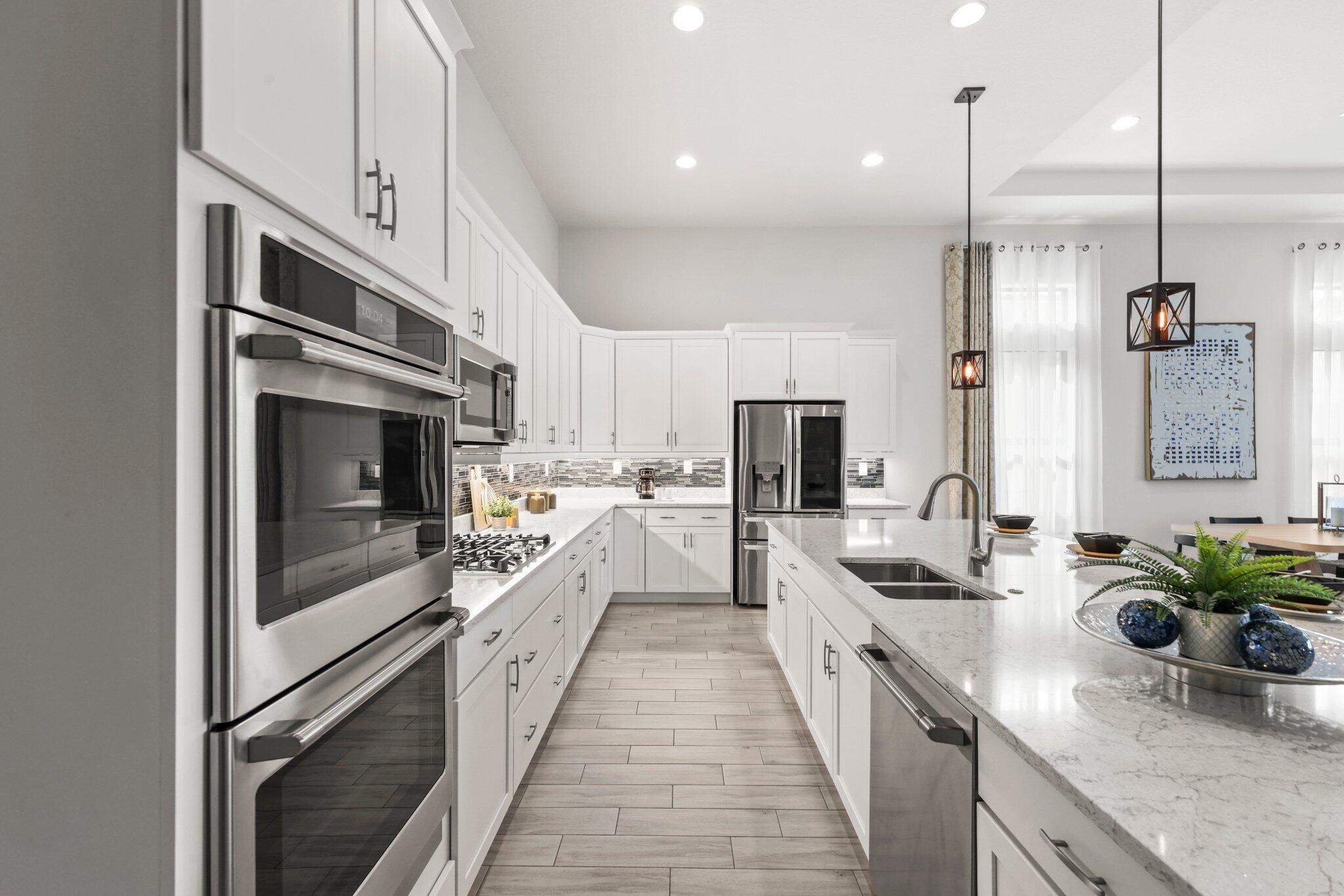 PARKLAND ROYALE - Residential