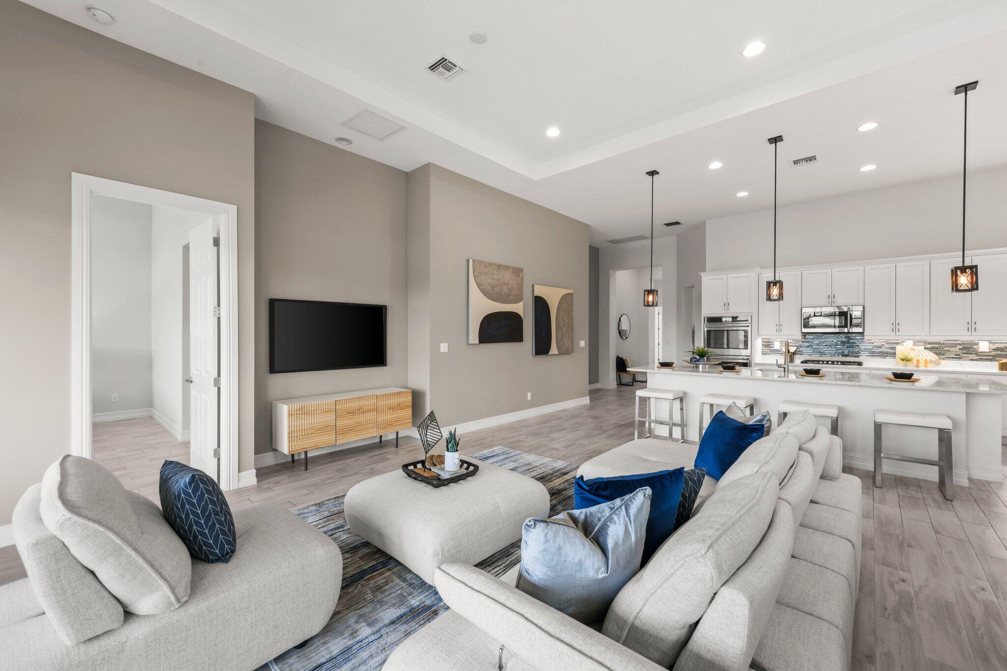 PARKLAND ROYALE - Residential