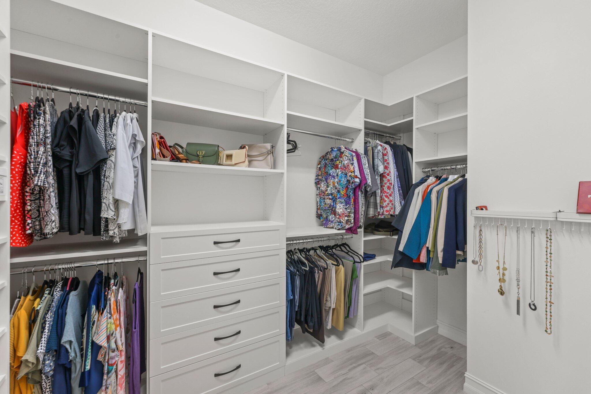 PARKLAND ROYALE - Residential