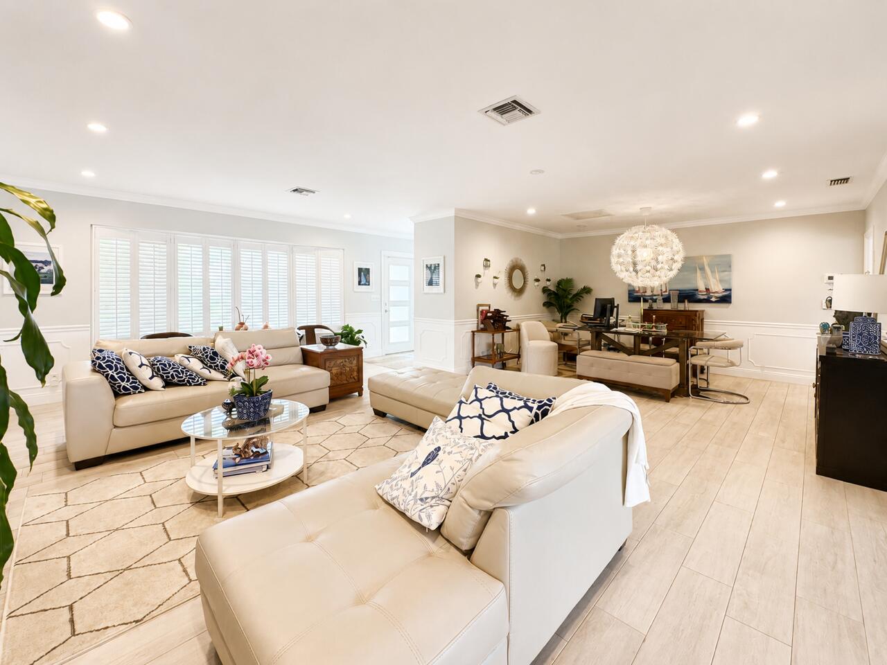CAMINO GARDENS SEC 2 - Residential Lease