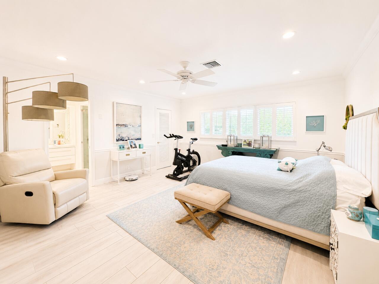 CAMINO GARDENS SEC 2 - Residential Lease