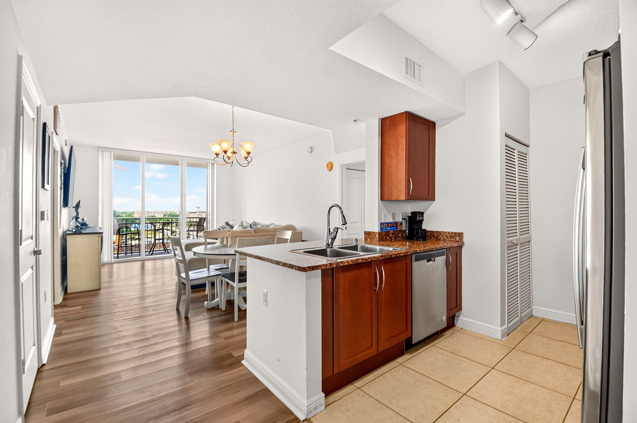 CASA COSTA CONDO - Residential