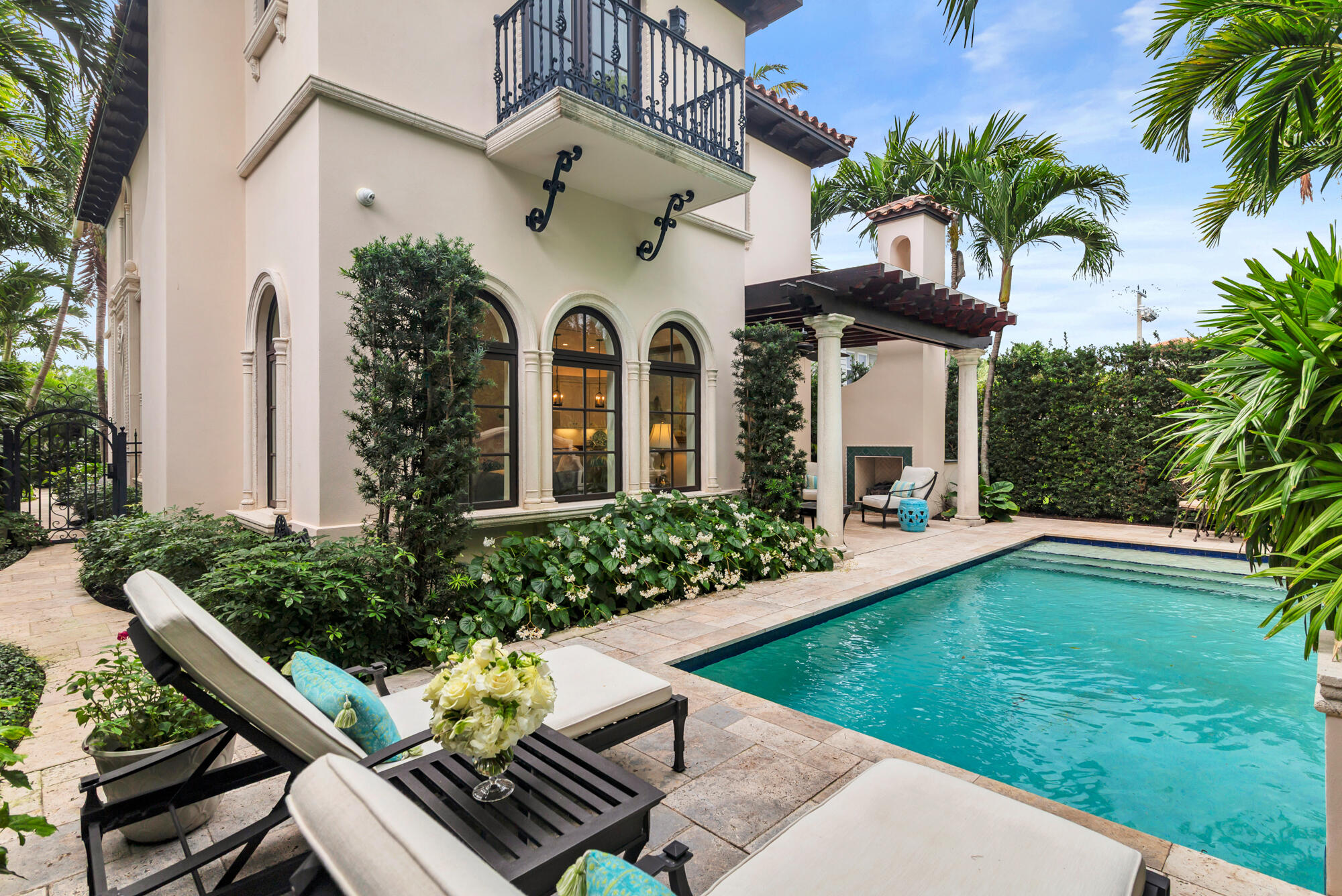 OCEAN PARK H W ROBBINS - Residential