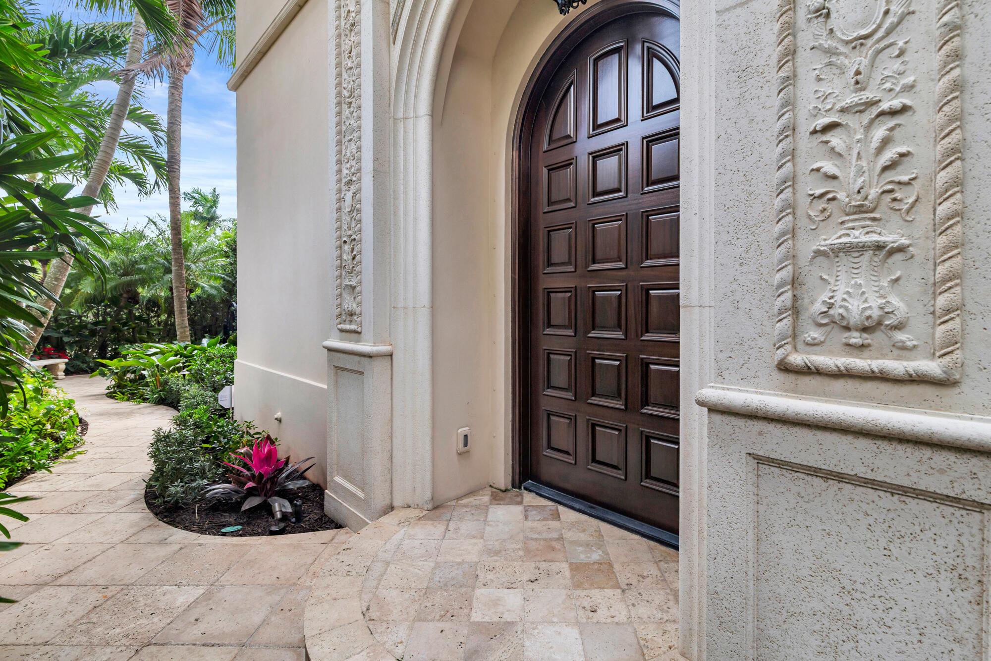 OCEAN PARK H W ROBBINS - Residential