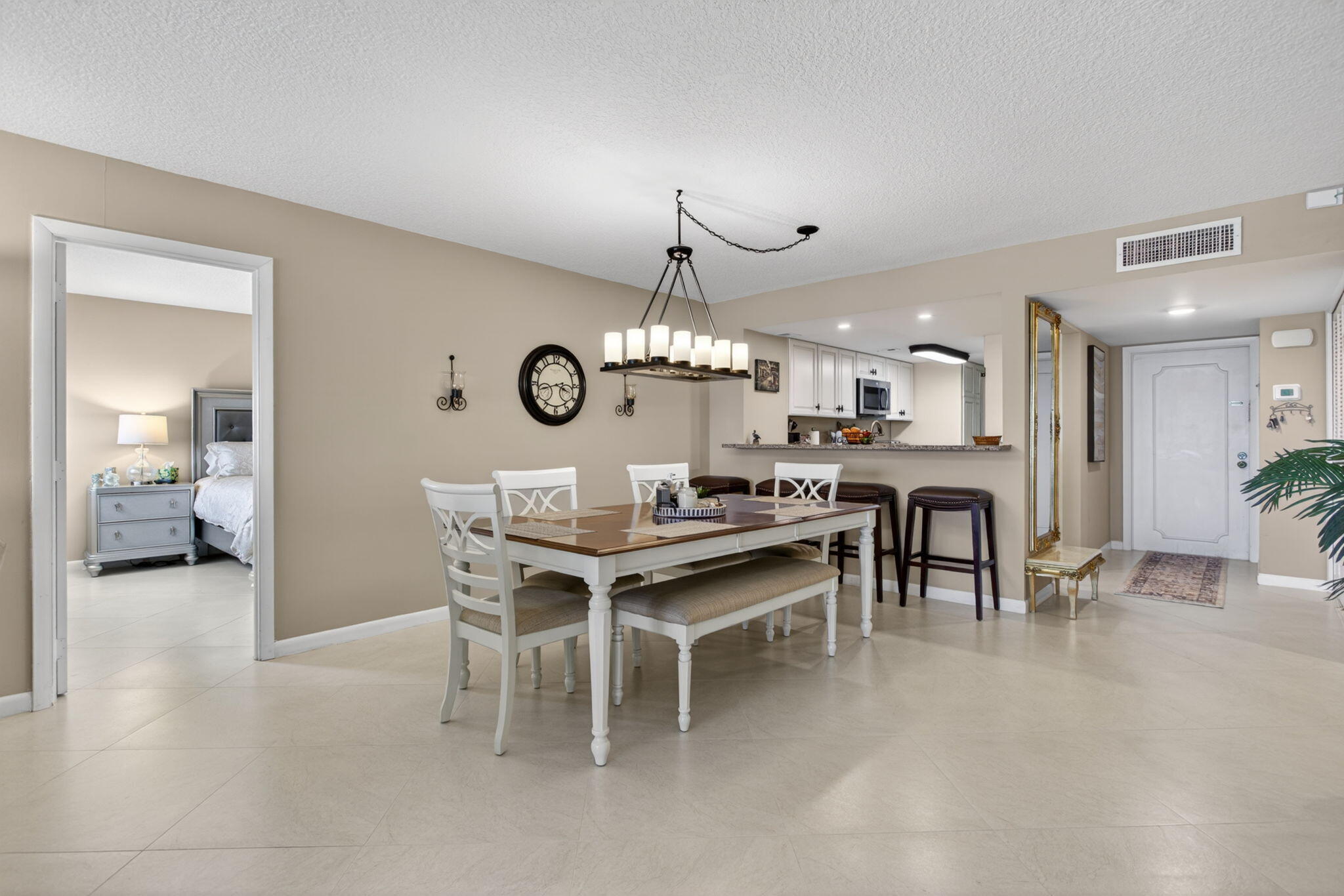 CENTURY PLAZA CONDO - Residential