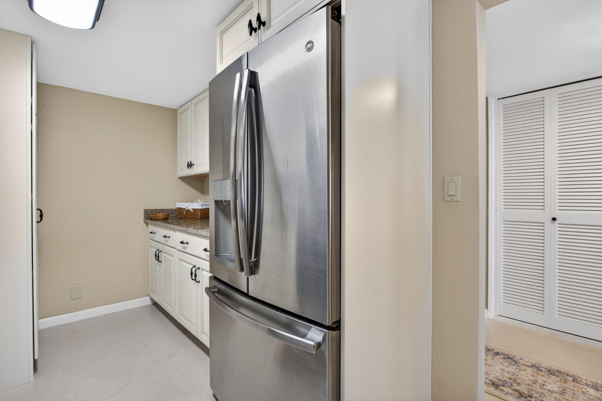 CENTURY PLAZA CONDO - Residential