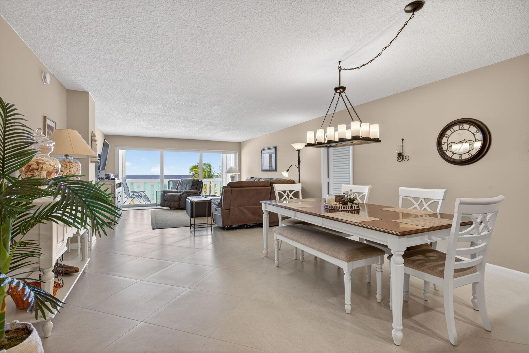 CENTURY PLAZA CONDO - Residential