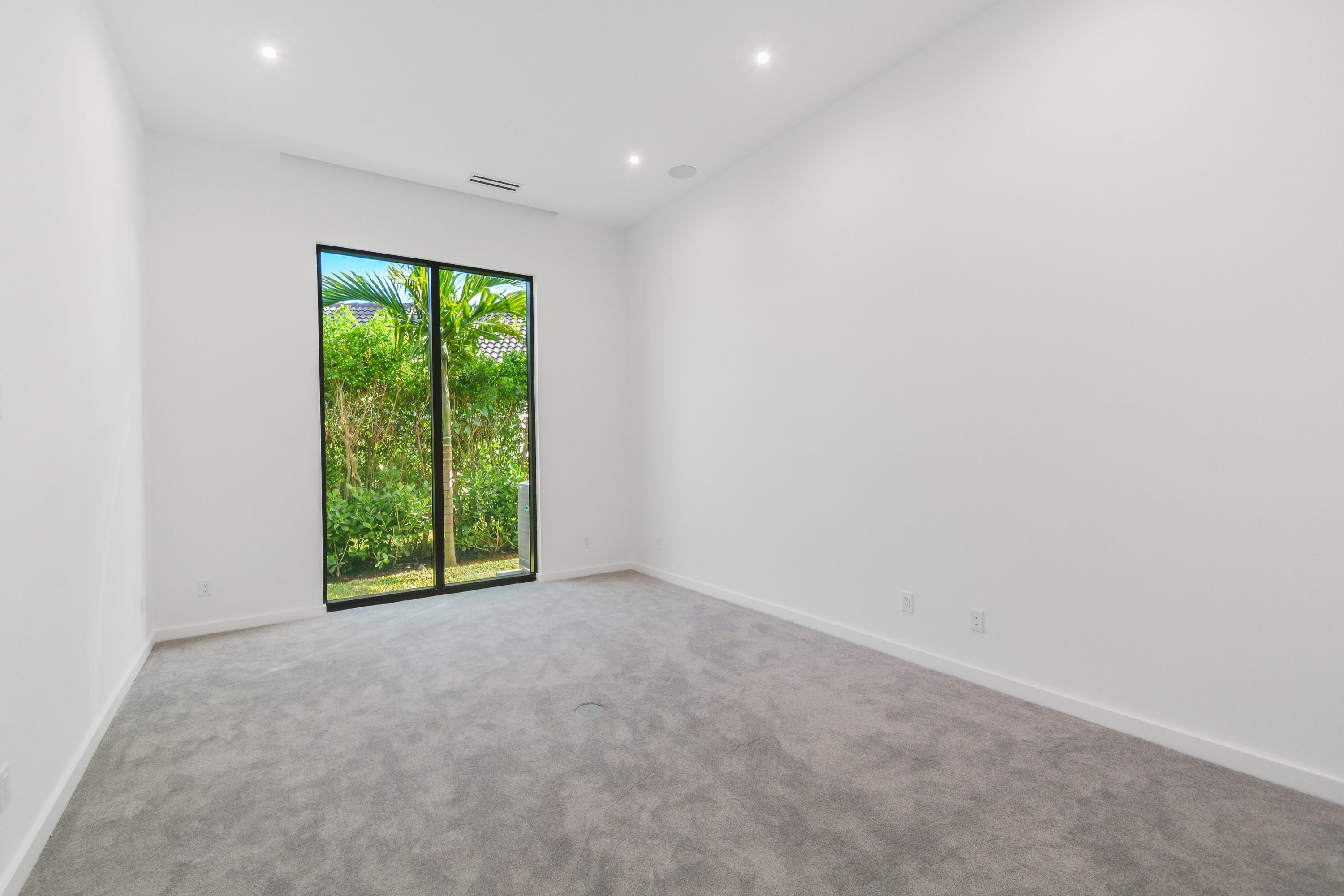 ST ANDREWS COUNTRY CLUB - Residential
