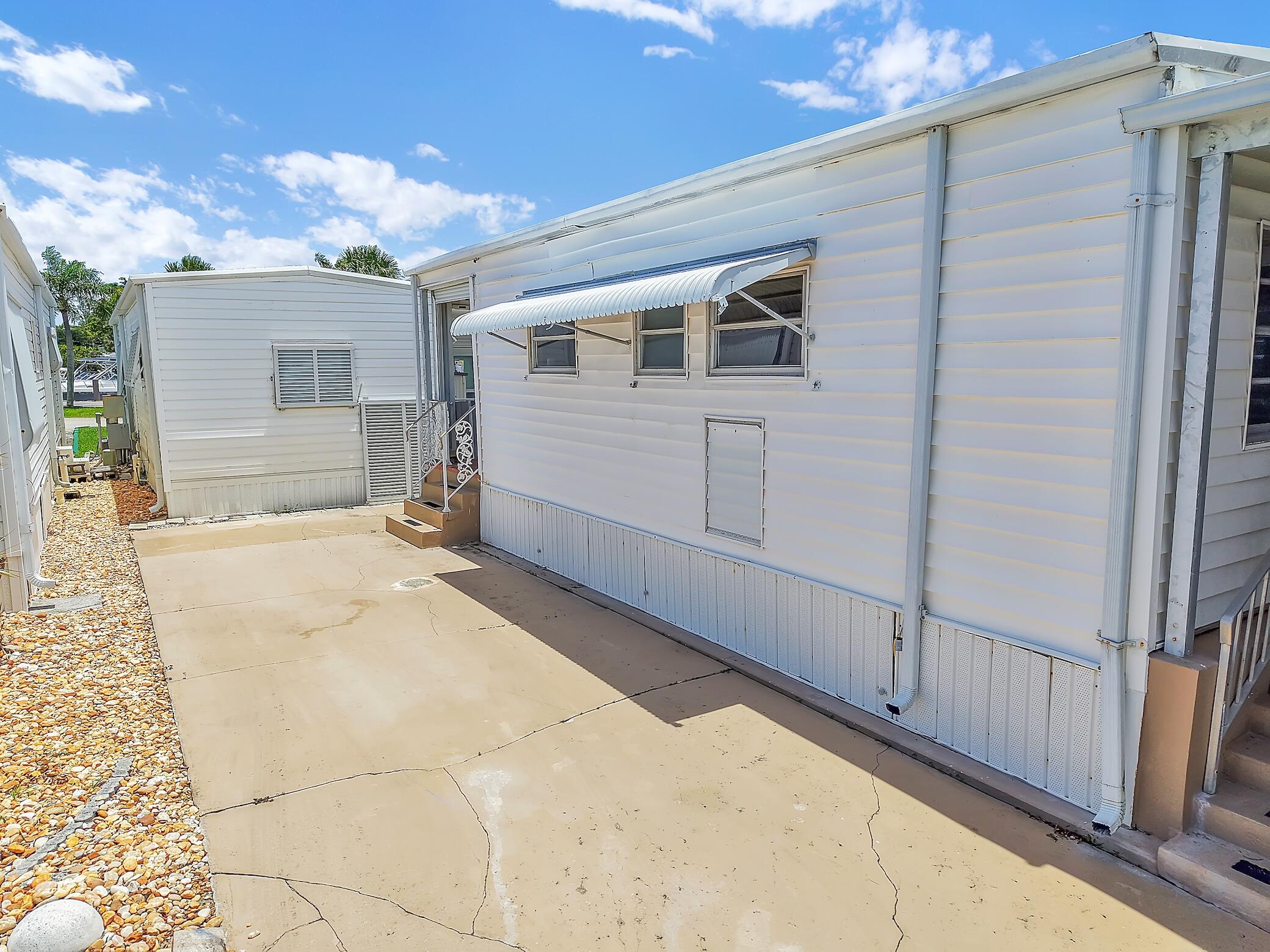 BRINY BREEZES INC - Residential