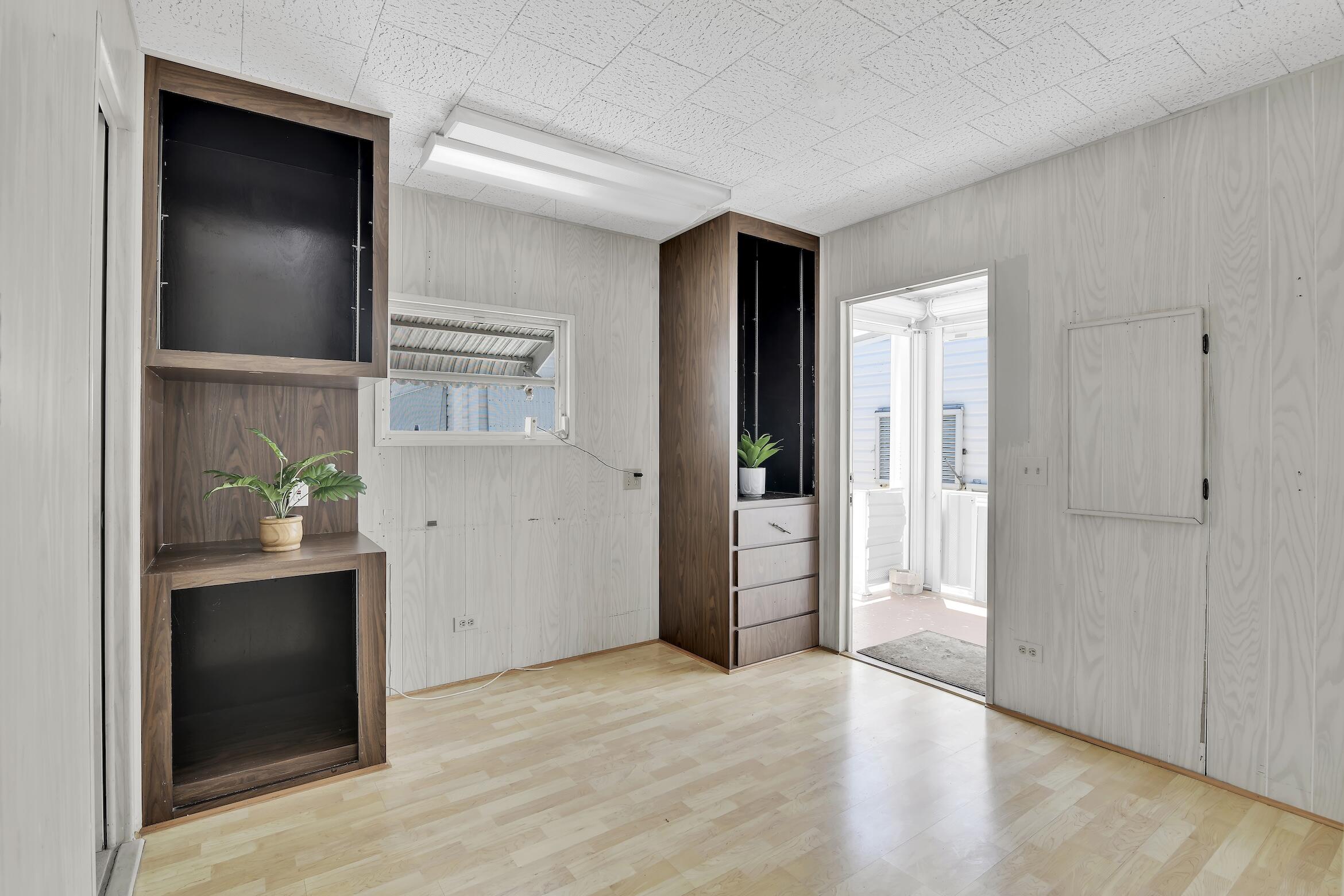 BRINY BREEZES INC - Residential