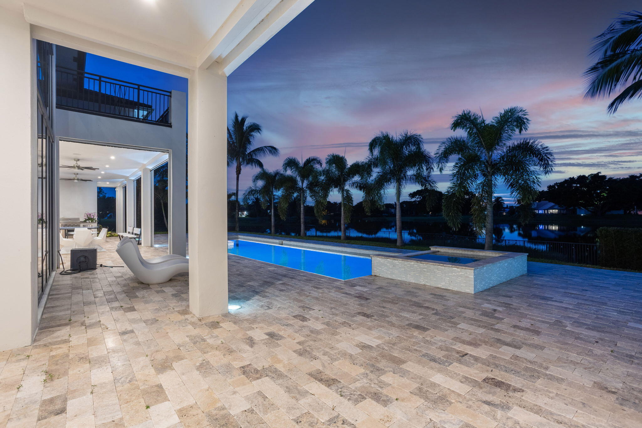 PALM BEACH FARMS CO 3 - Residential