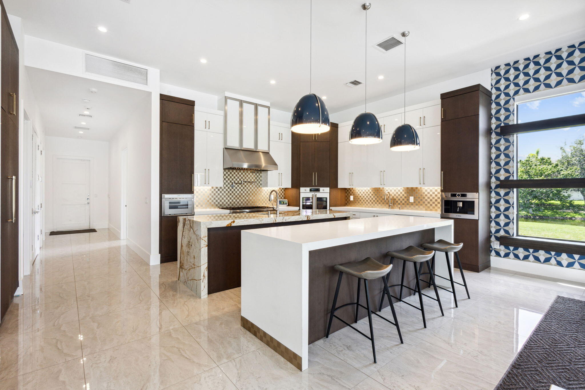 PALM BEACH FARMS CO 3 - Residential
