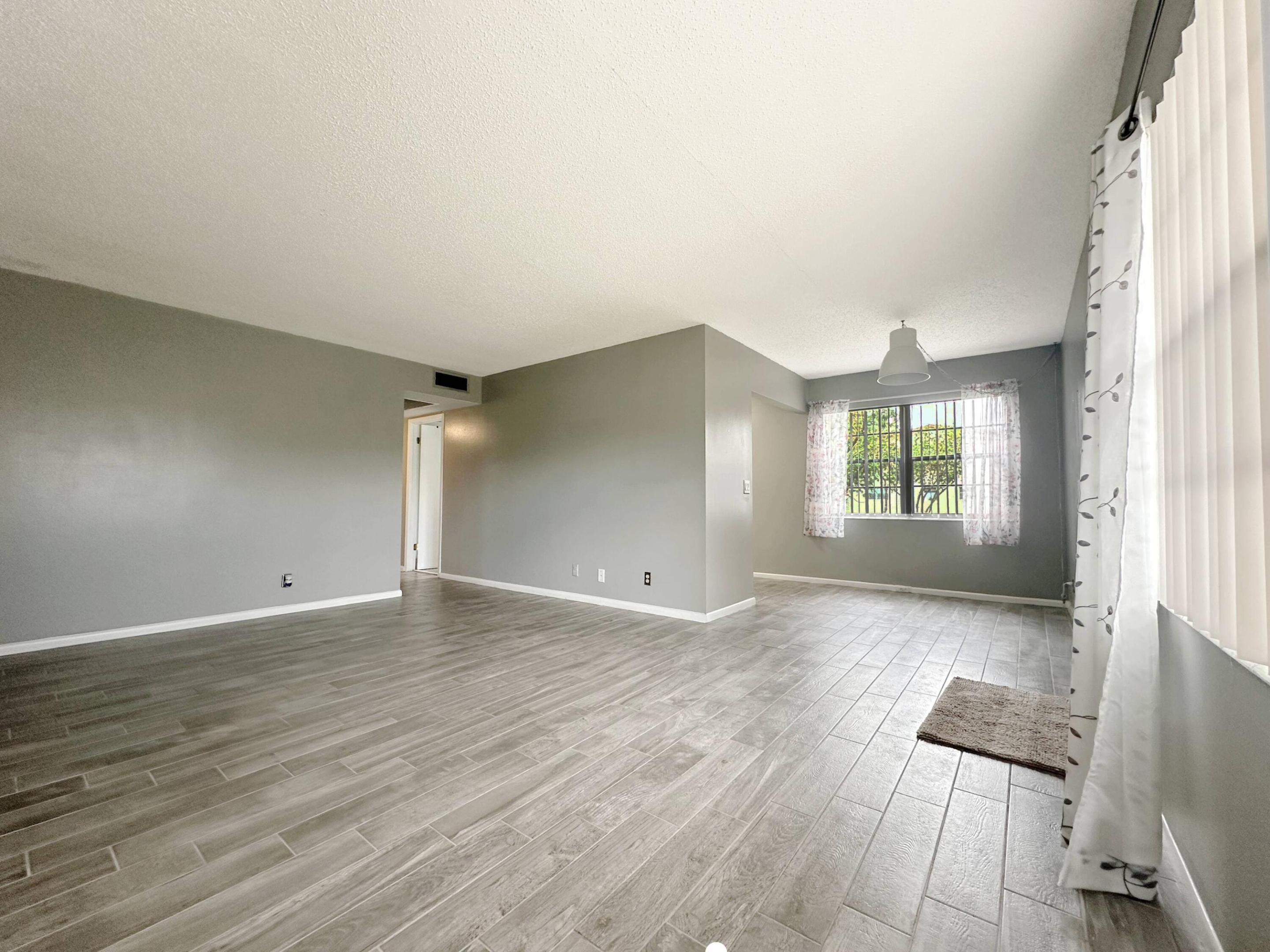 MANSFIELD AT CENTURY VILLAGE CONDO - Residential Lease