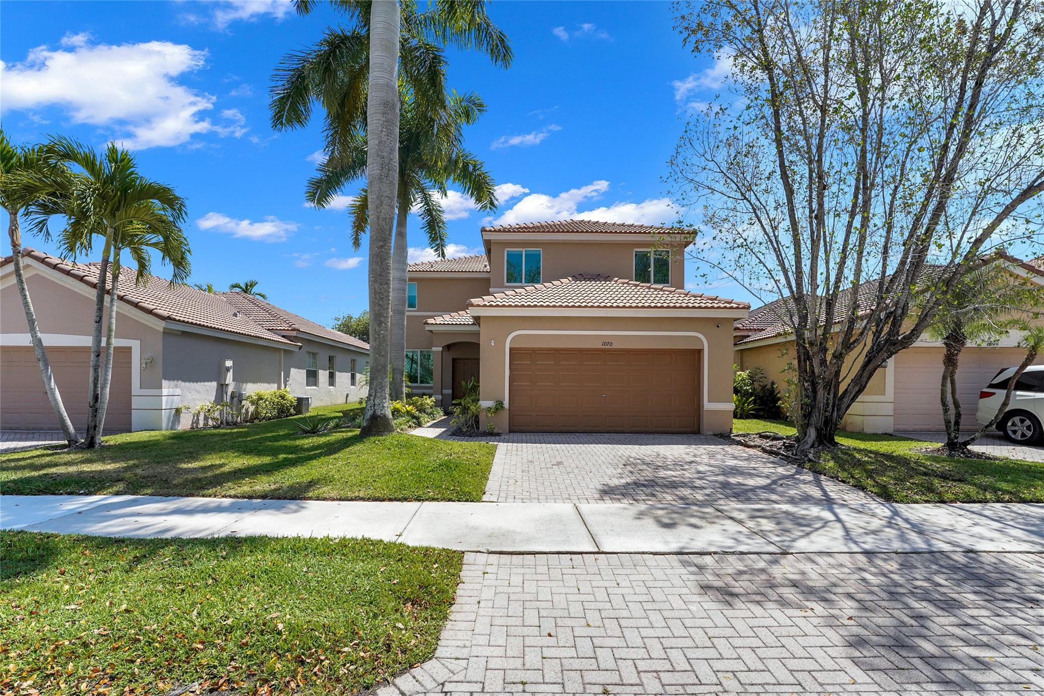 SECTOR 2-PARCELS 11 27 28 & 29 - Residential Lease